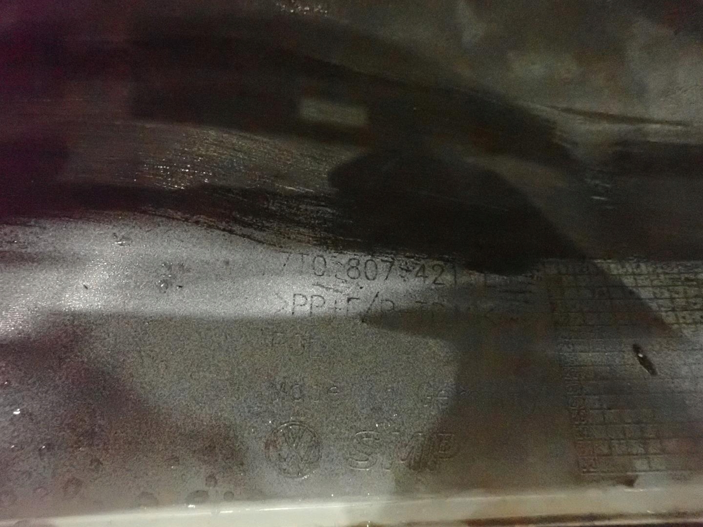 lökhárító hátsó hátsó VW T7 2021- 7T0807421