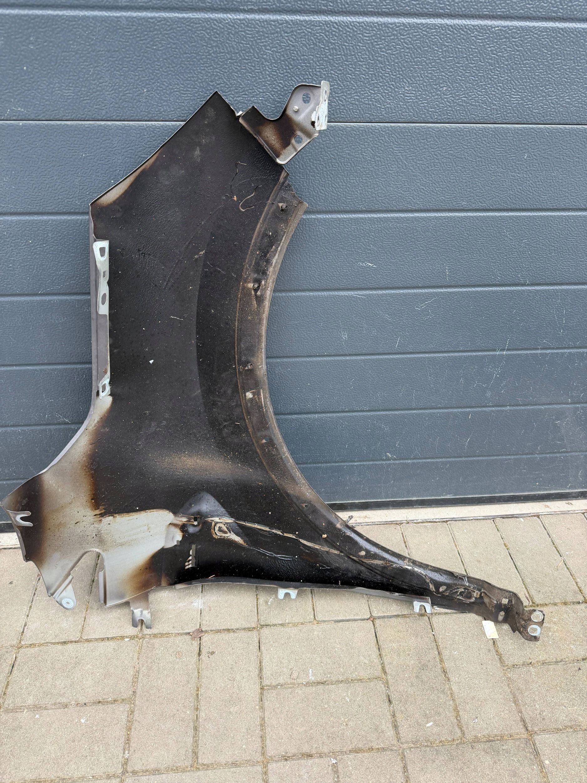 Renault Captur II blatník levý předek přední