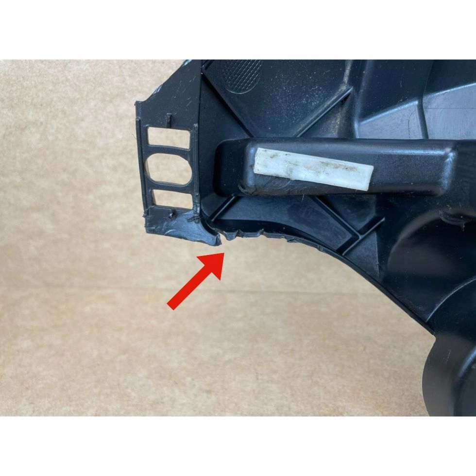 support pillar console of a bumper right front front BMW X4 G02 18-22