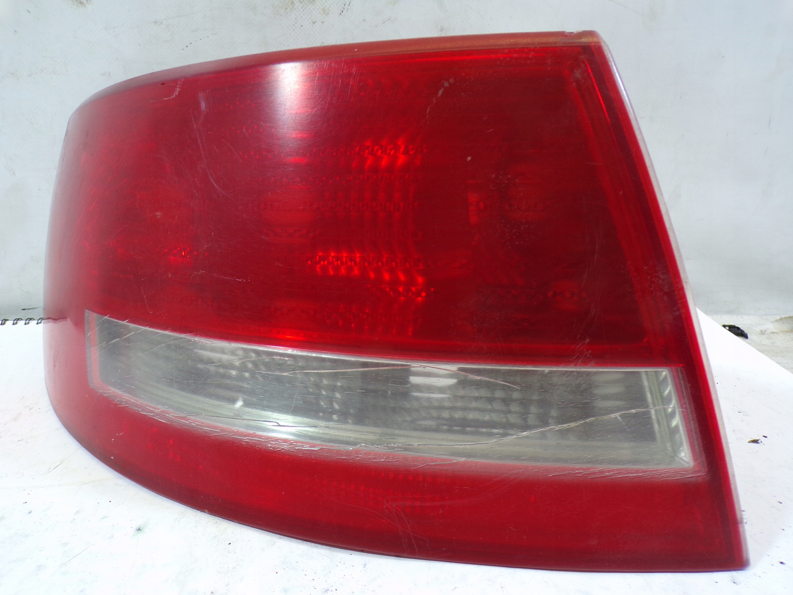 light rear rear part left AUDI A6 C6 sedan OPIS
