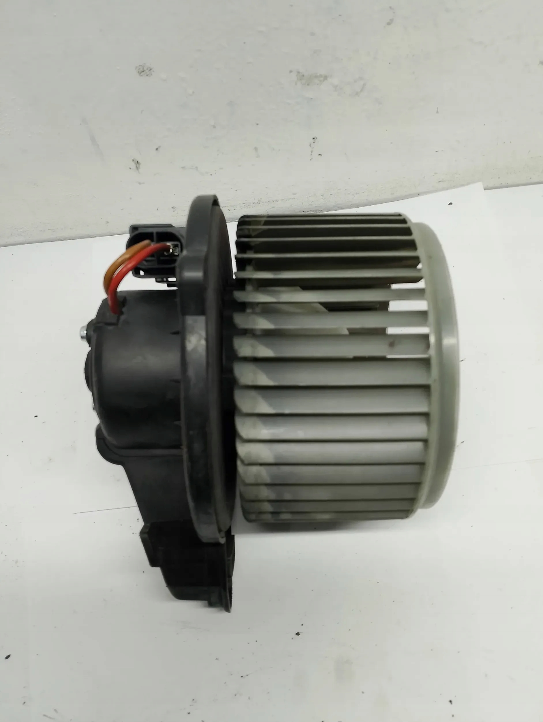 DMUCHAWA des lüfters Lüfter Audi A4 B5 0130111202