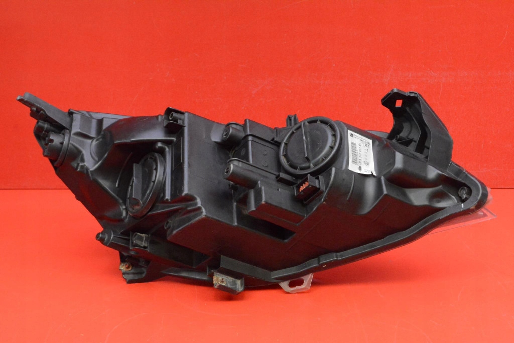 REFLEKTOR left light front EU 13371595 LH OPEL ASTRA 4 IV J LIFT 11-20