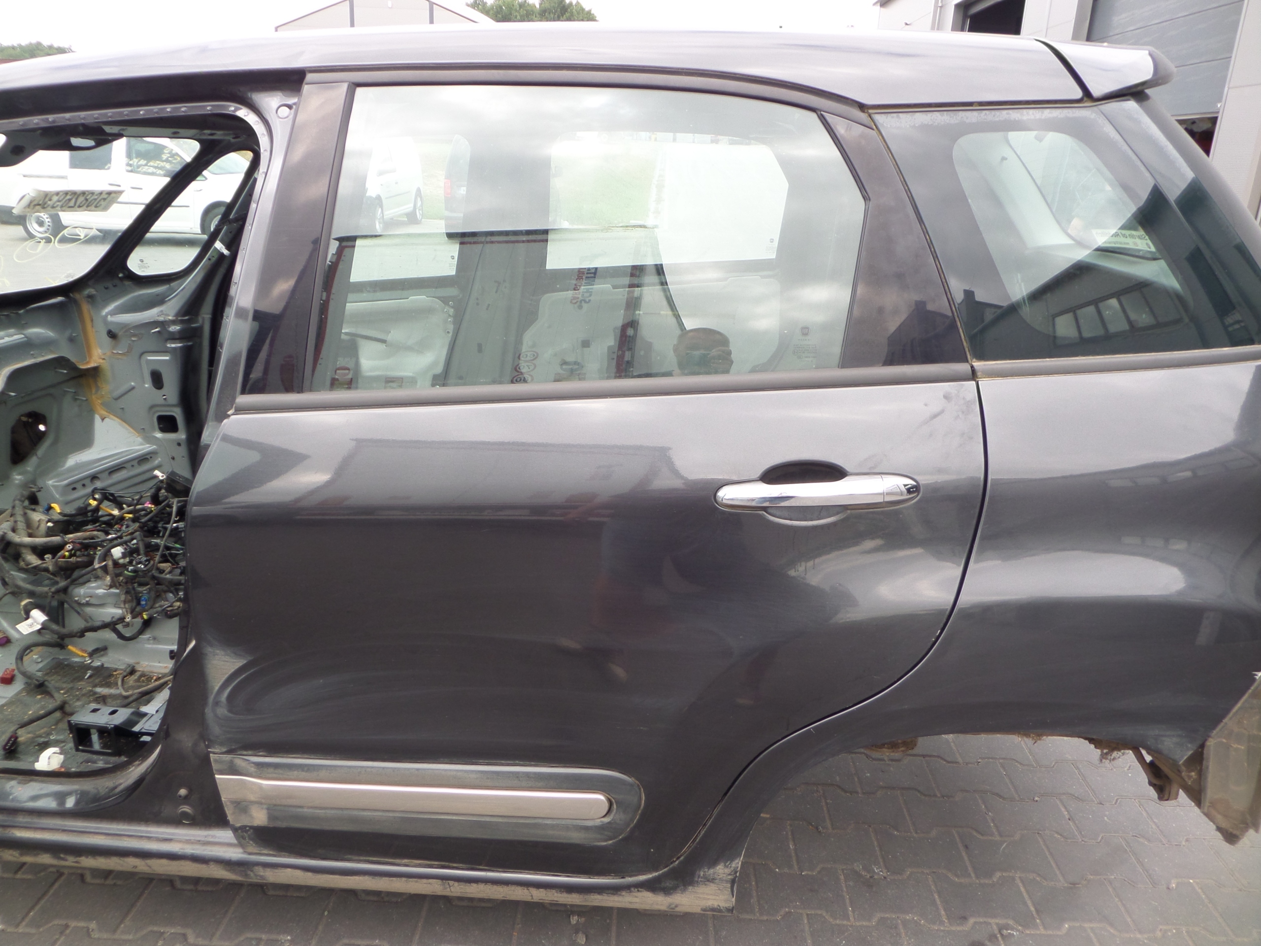 door left rear part left rear. FIAT 500L colour 609/B