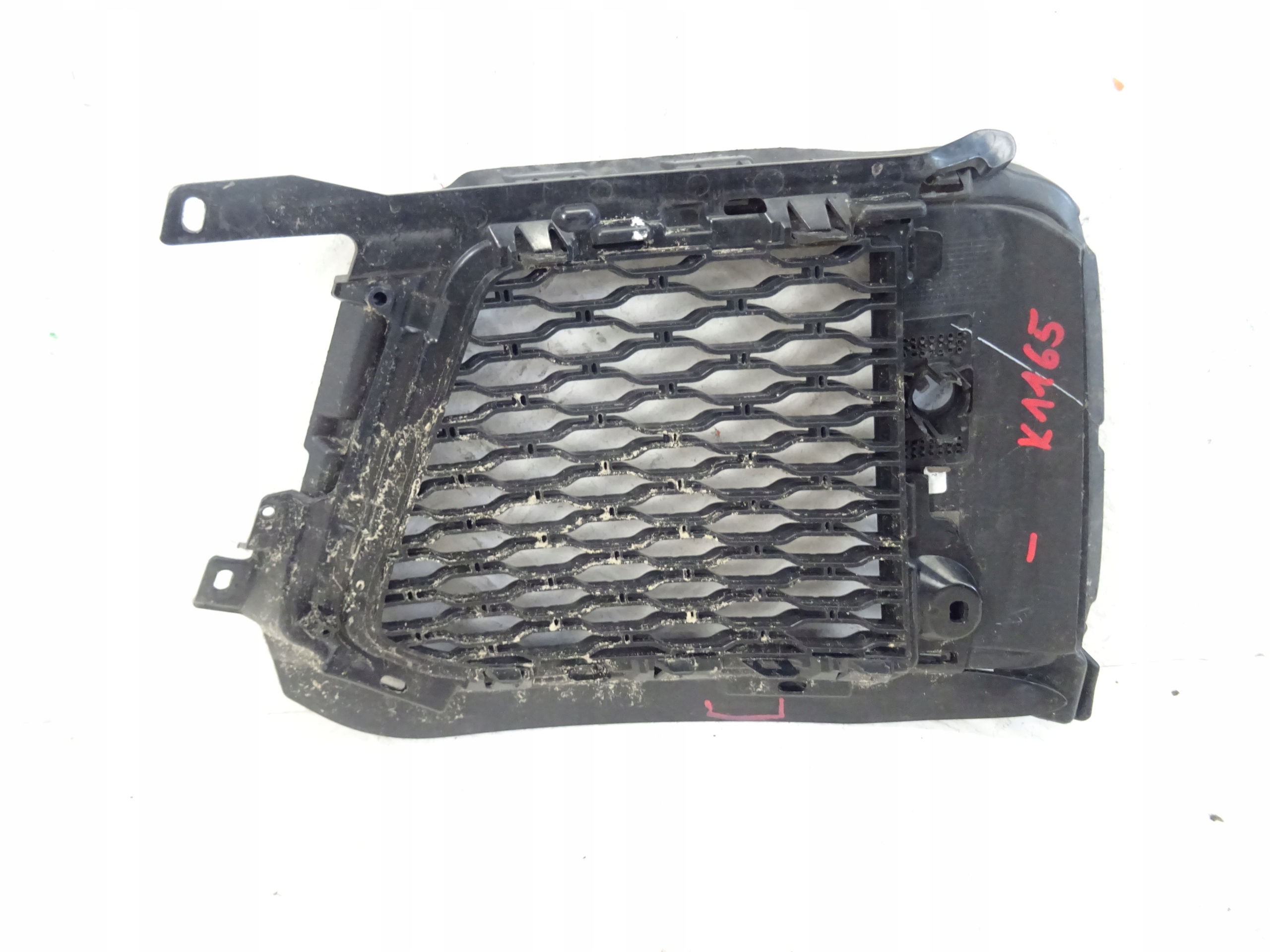 grid of a bumper front front left RANGE ROVER SPORT II L494 LIFT
