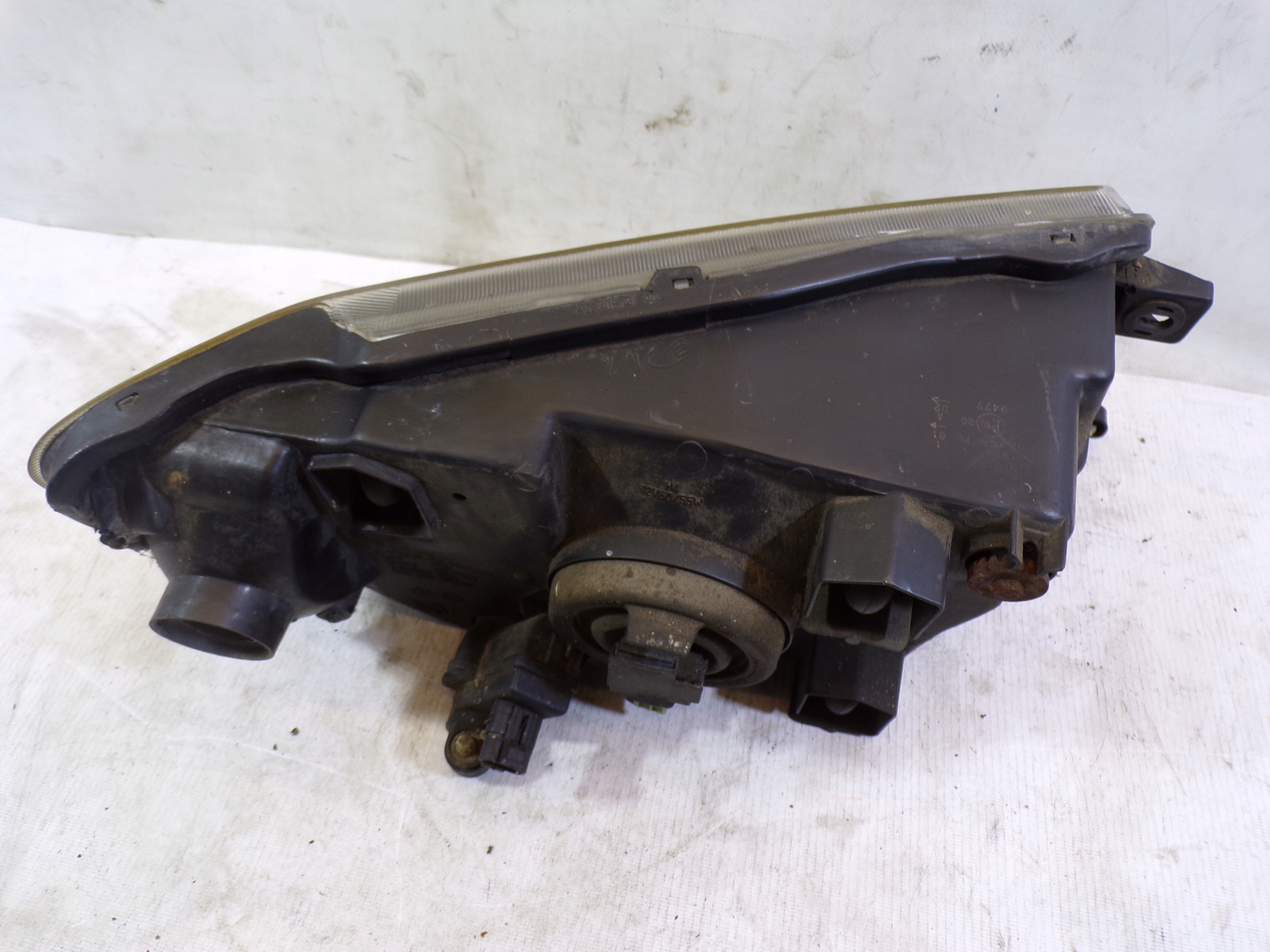 light front front left MITSUBISHI PININ (K1)