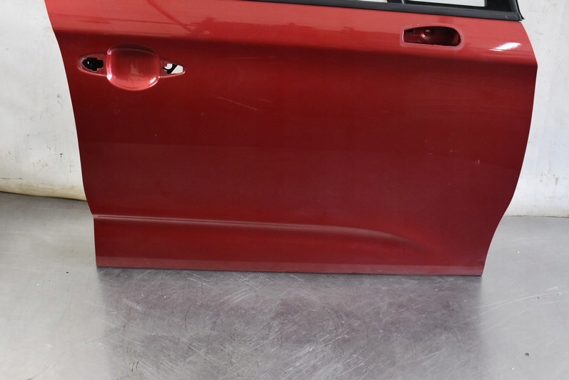 DRZWI PRAWE PRZÓD PRZEDNIE CITROEN C4 2 II HB 5D Strona zabudowy przód - prawa