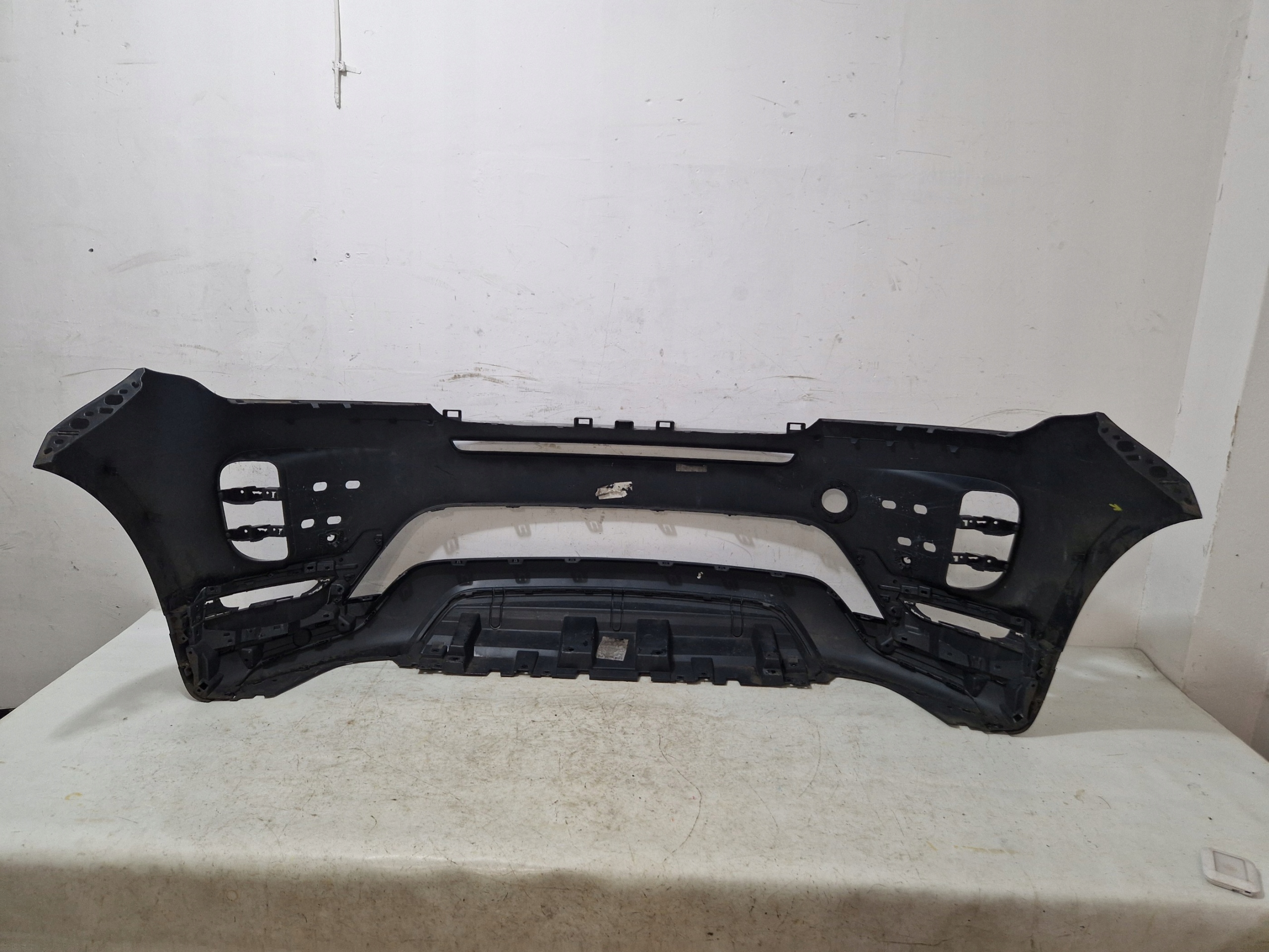 * RANGE ROVER EVOQUE II R DYNAMIC L551 bumper front front K8D217F775BB