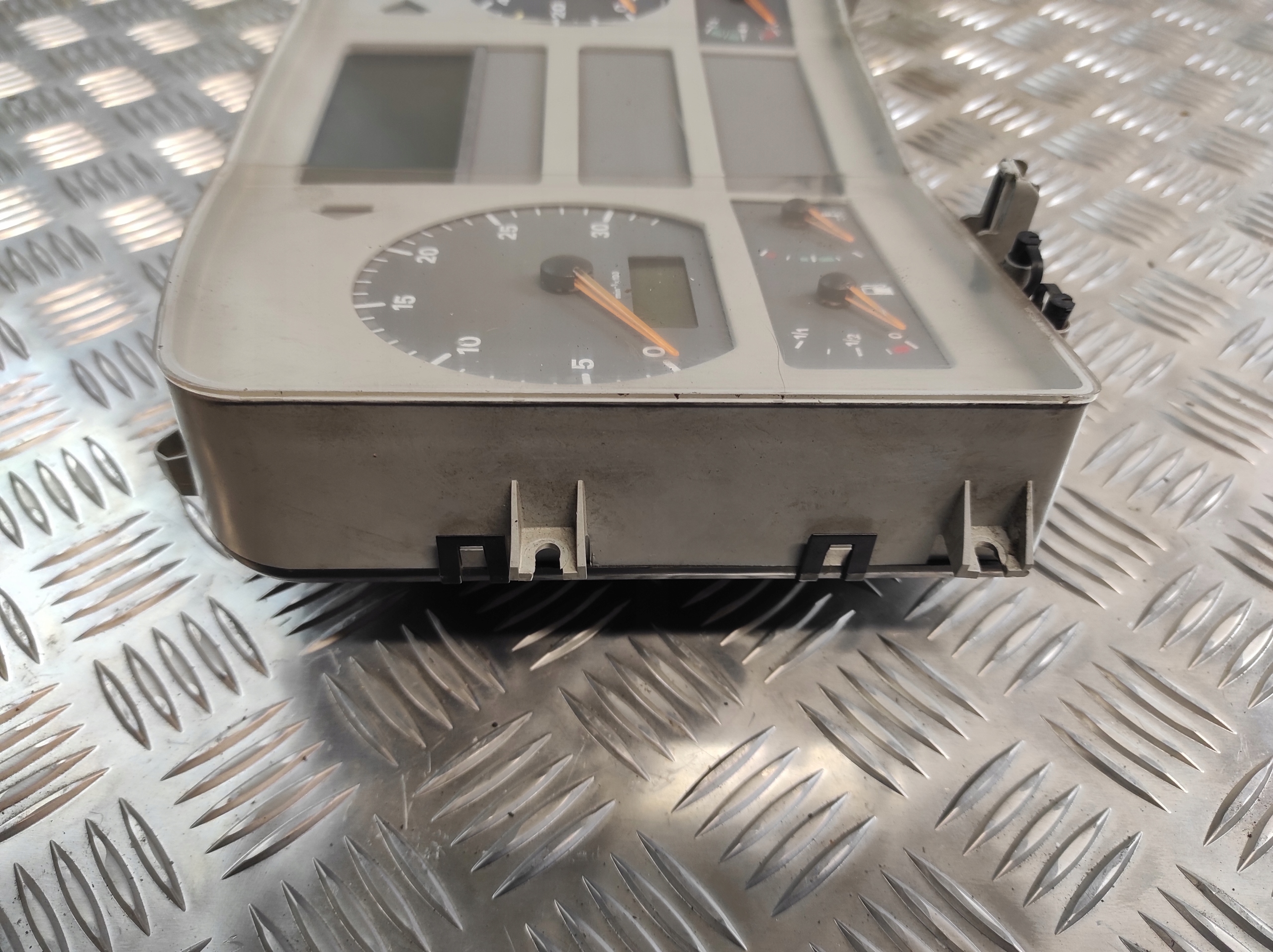 dials dials PREDKOSCIOMIERZ MAN OE 85 017 053