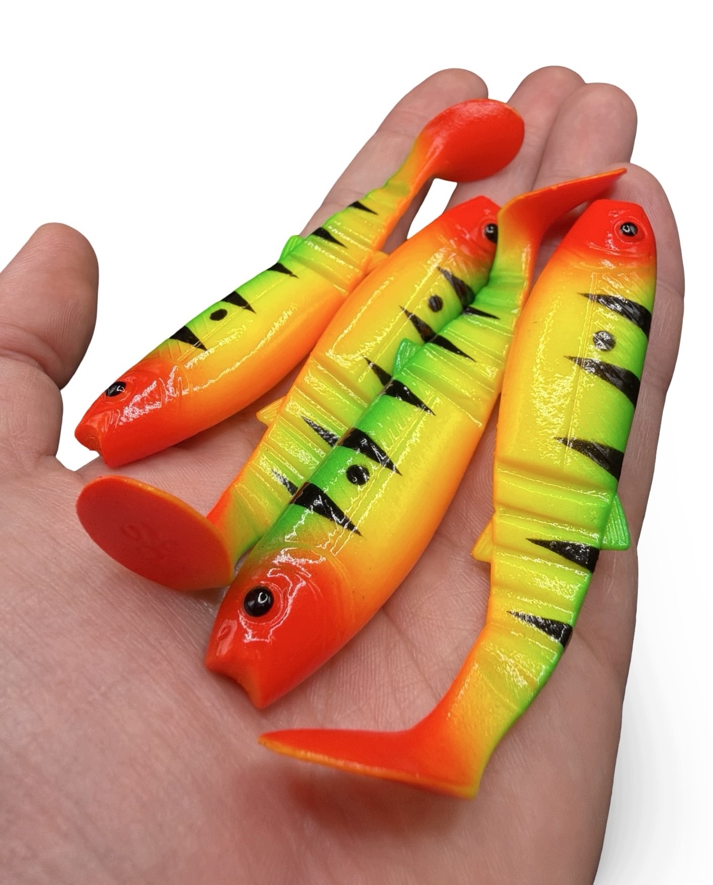 Limitowany Guma Savage Gear Cannibal 10cm Fire Dot Edycja Drapieżnik