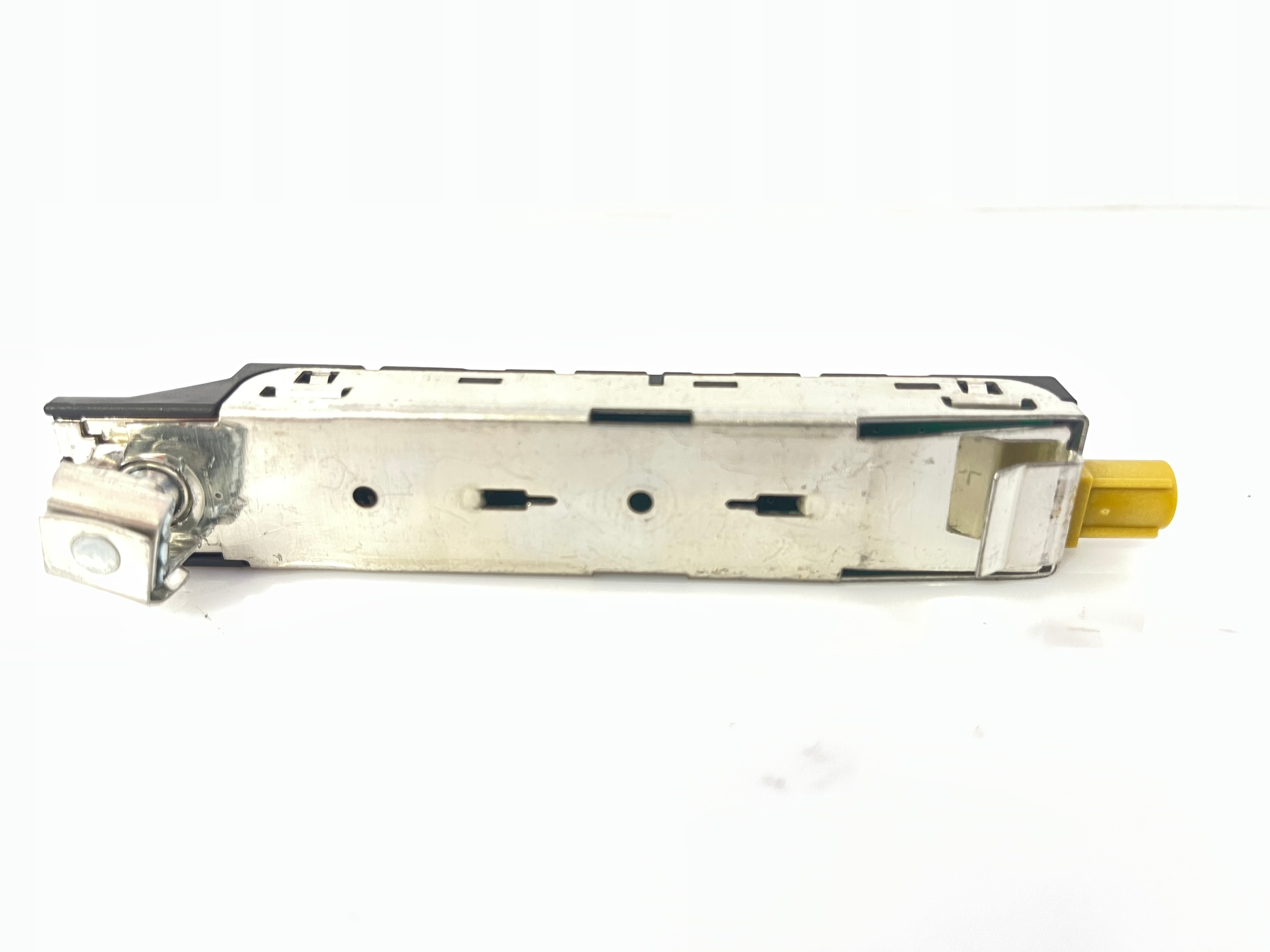 VW PASSAT B8 KOMBI antenna amplifier 3G9035577