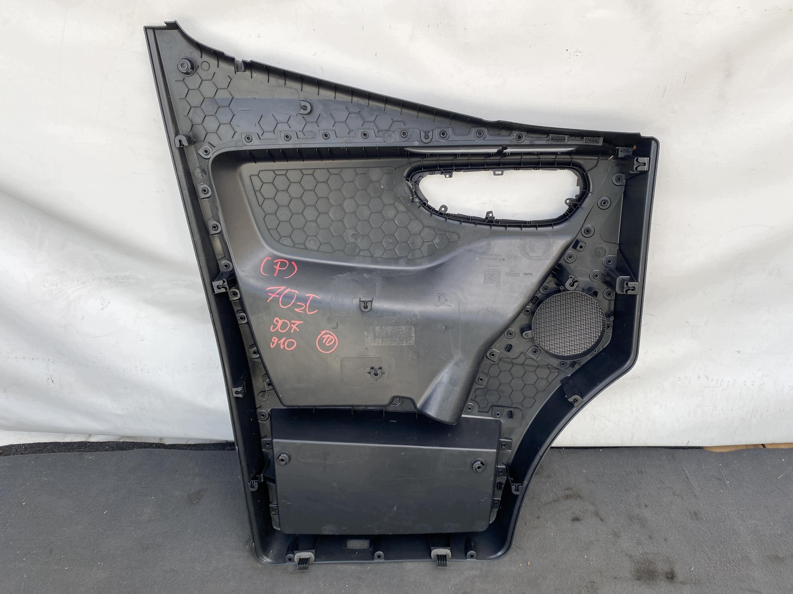 SPRINTER 907 910 17- side door PRZEDNICH right original new ORYG.