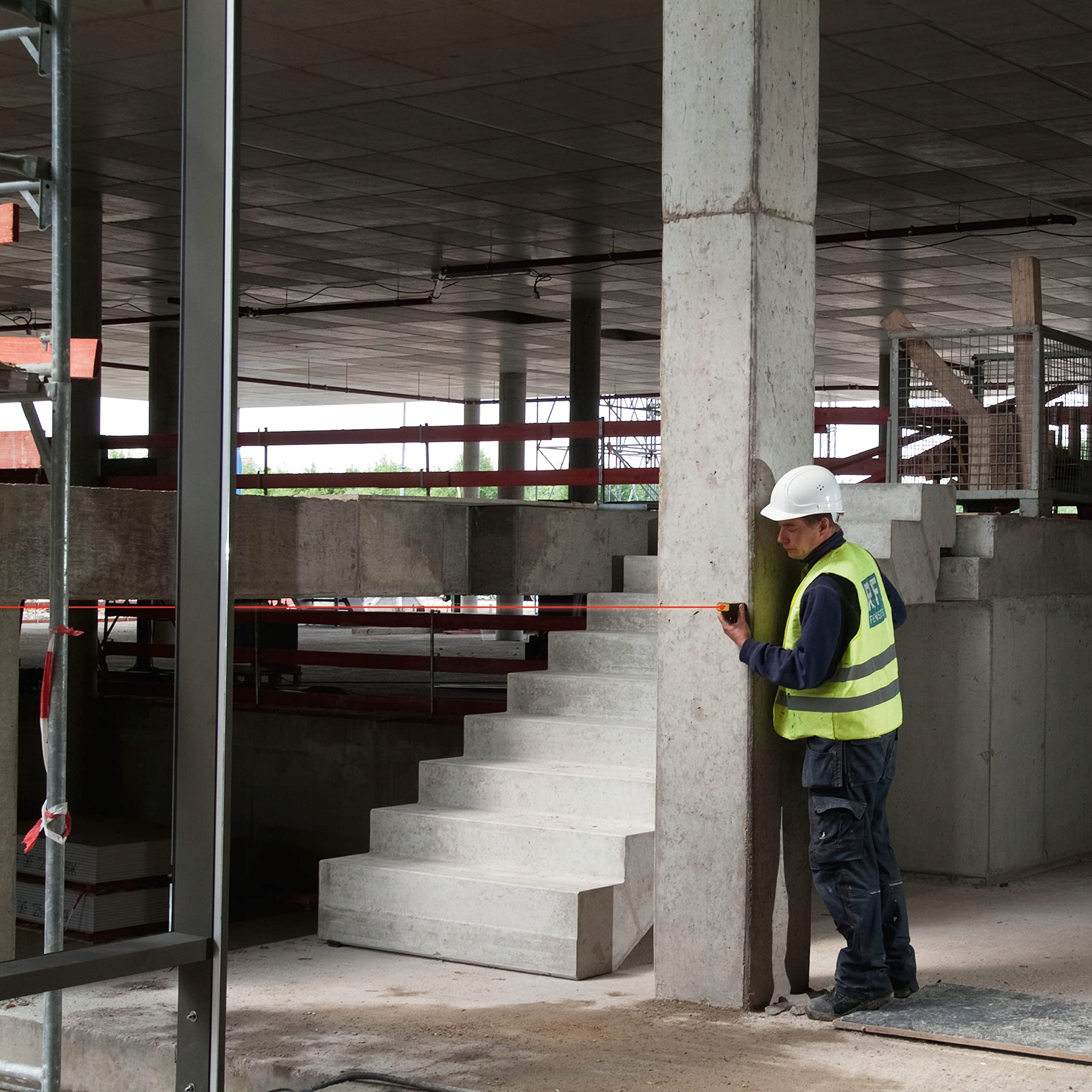 STABILA Dalmierz Laserowy LD 320 Zasięg 60m 8 Funkcji IP40 Z Baterią — miniatura 6