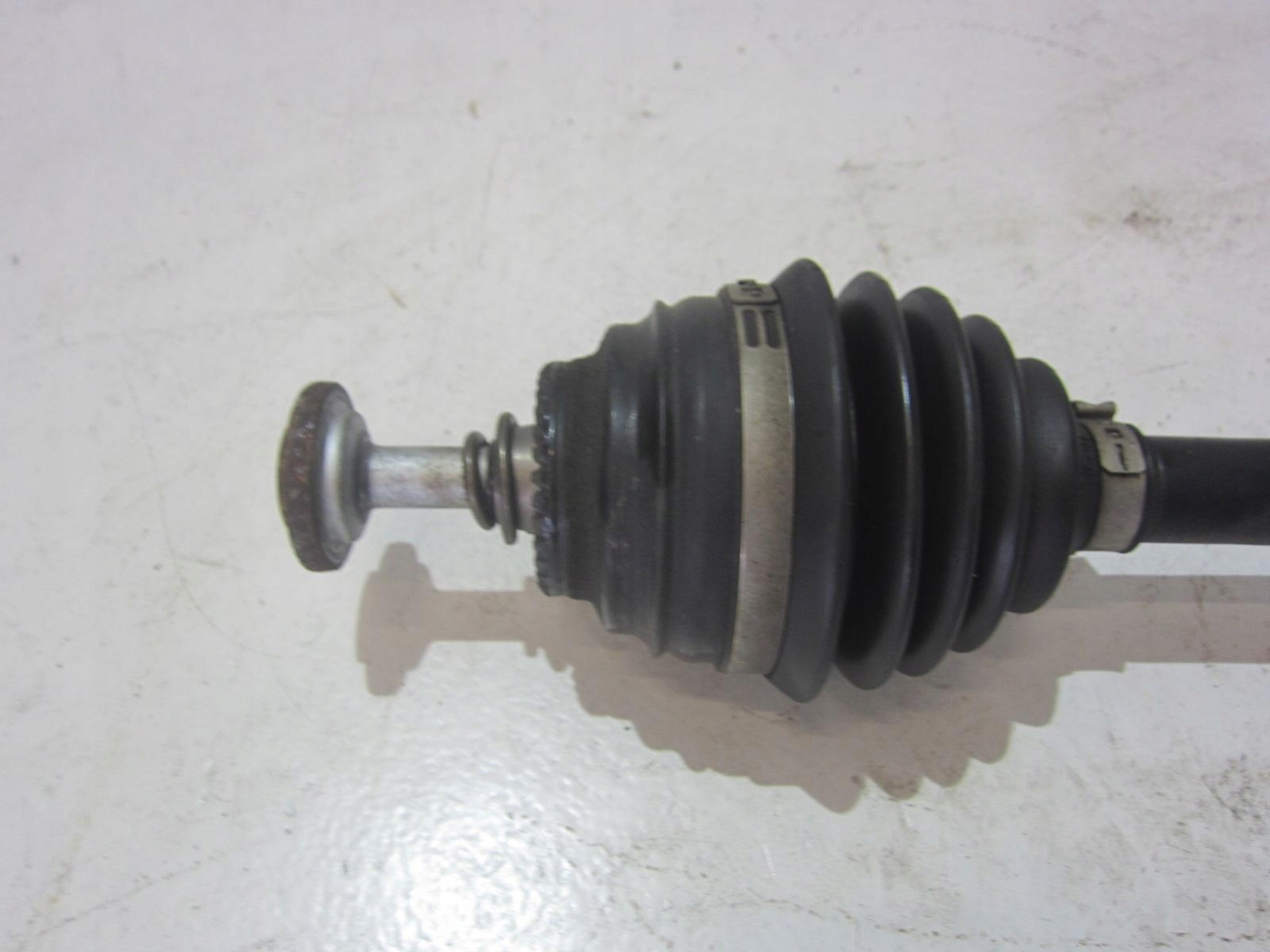 BMW F30 328XI XDRIVE semi-axis left front 7597693