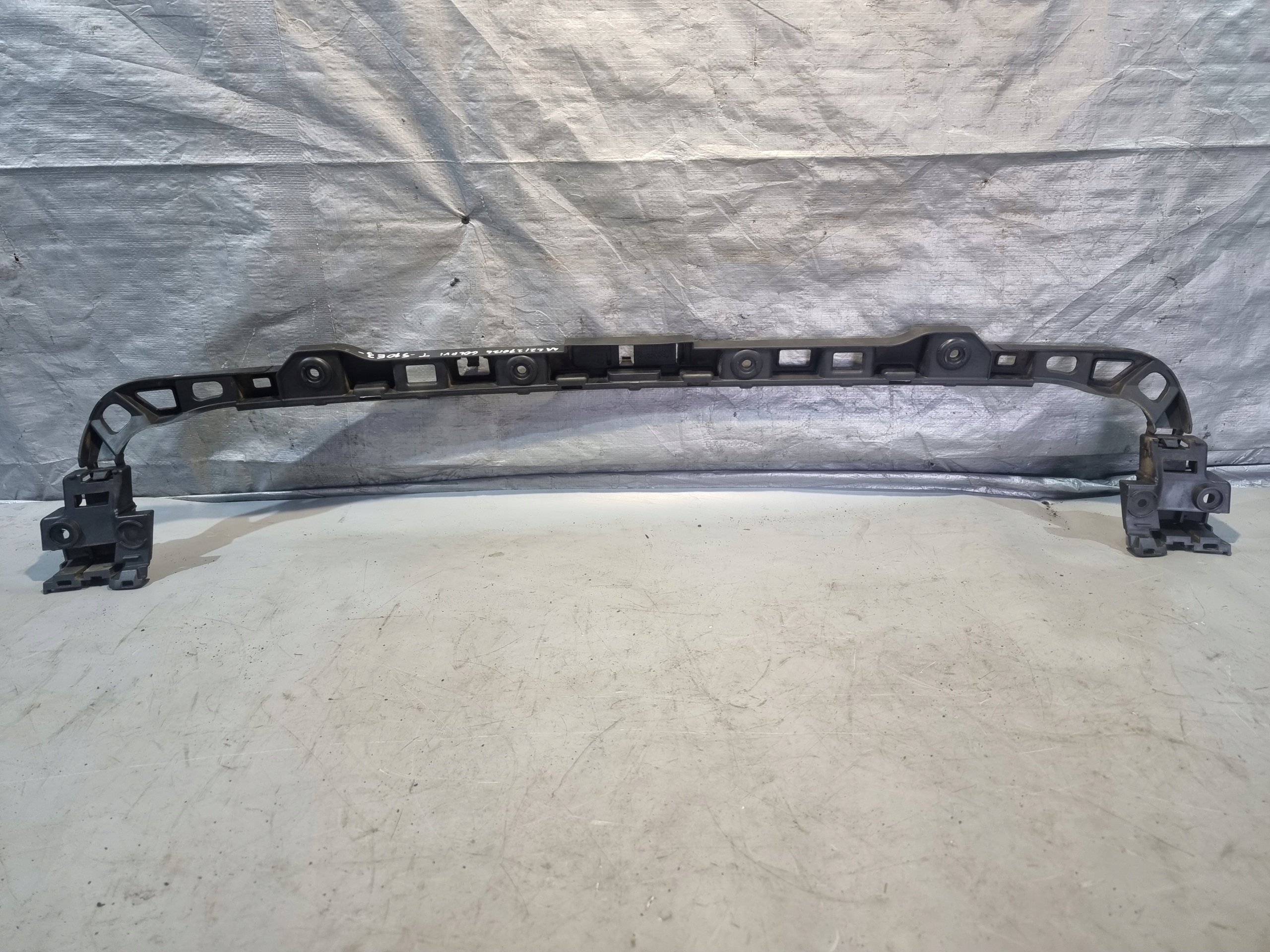 bumper bracket rear part OE 5K6807863 VW GOLF VI HB 10r