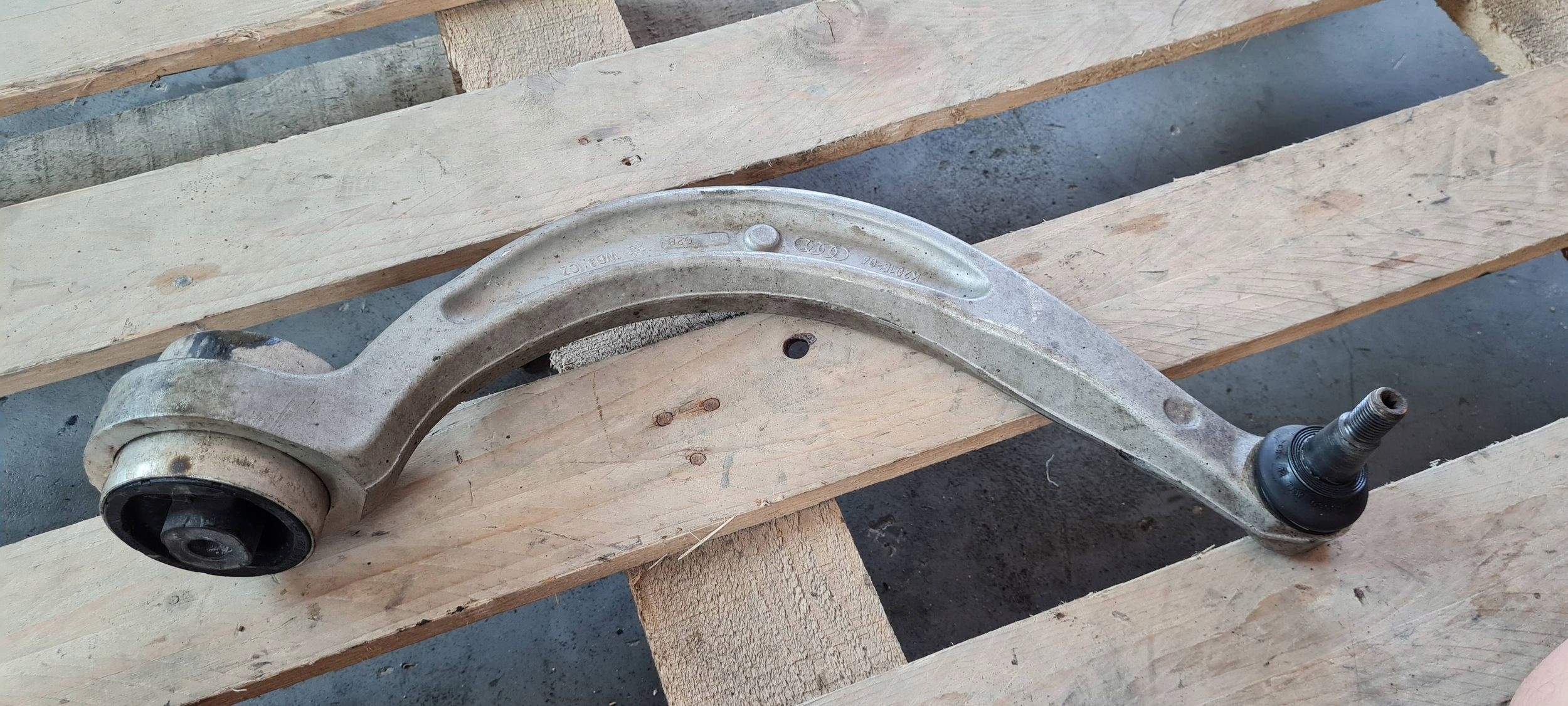 S4 B9 8W A4 arm left front front 8W0407695B A5 8W S5
