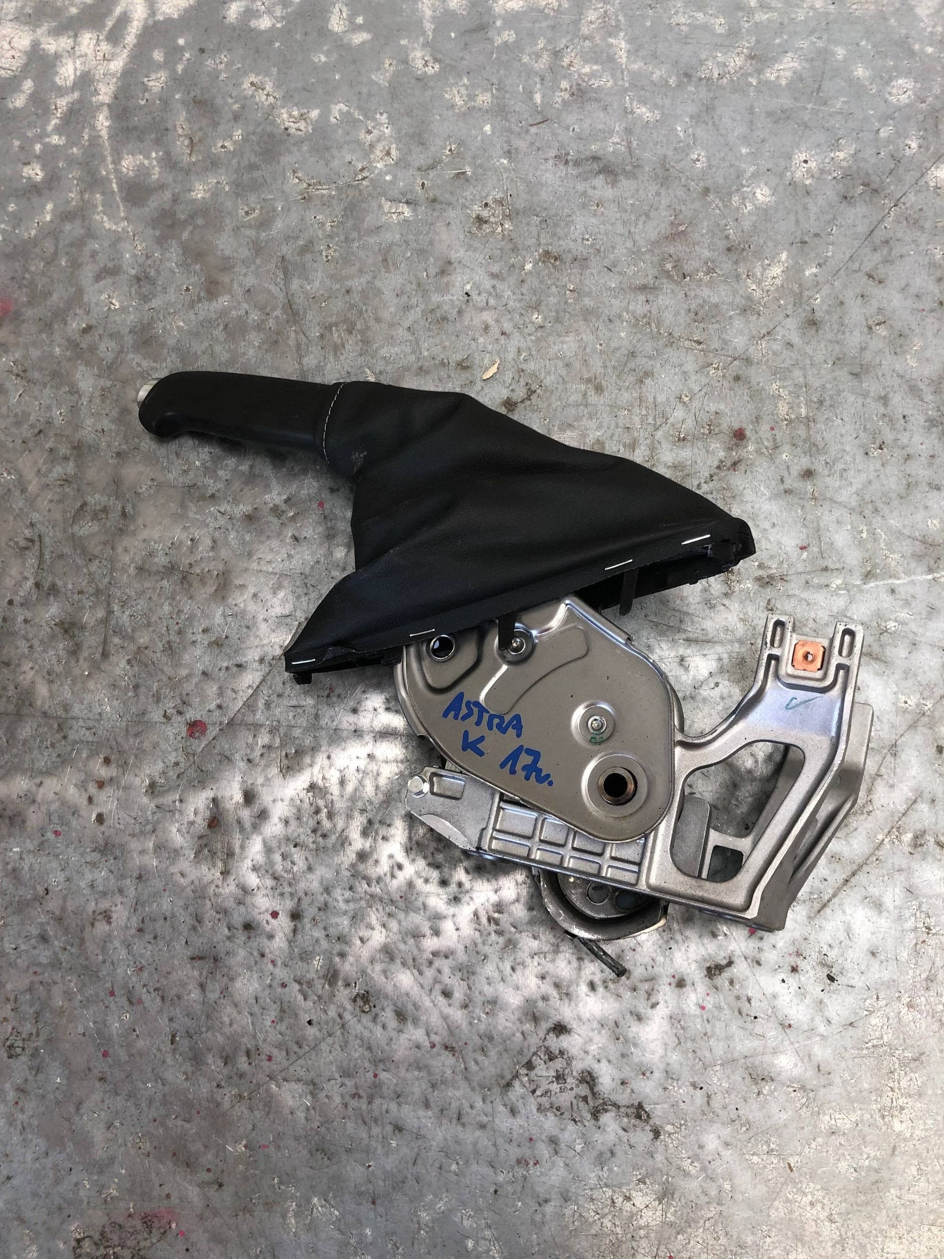 páčka elektrická brzda OPEL ASTRA K KOMBI 39047278