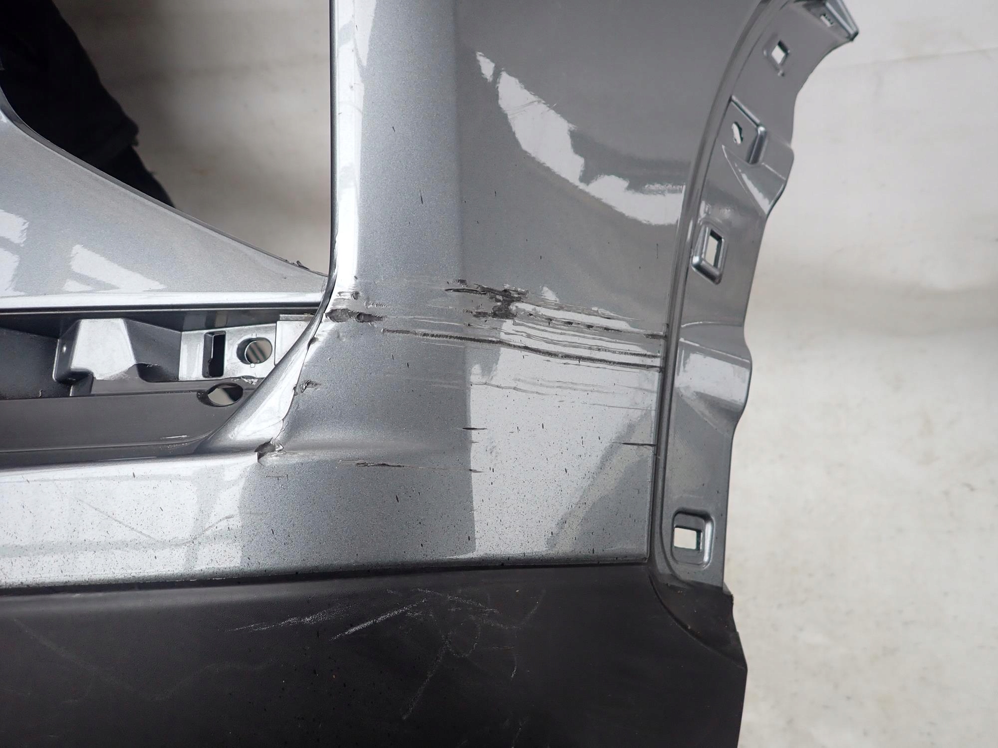 MITSUBISHI ECLIPSE CROSS 18-20 bumper front front washer PDC