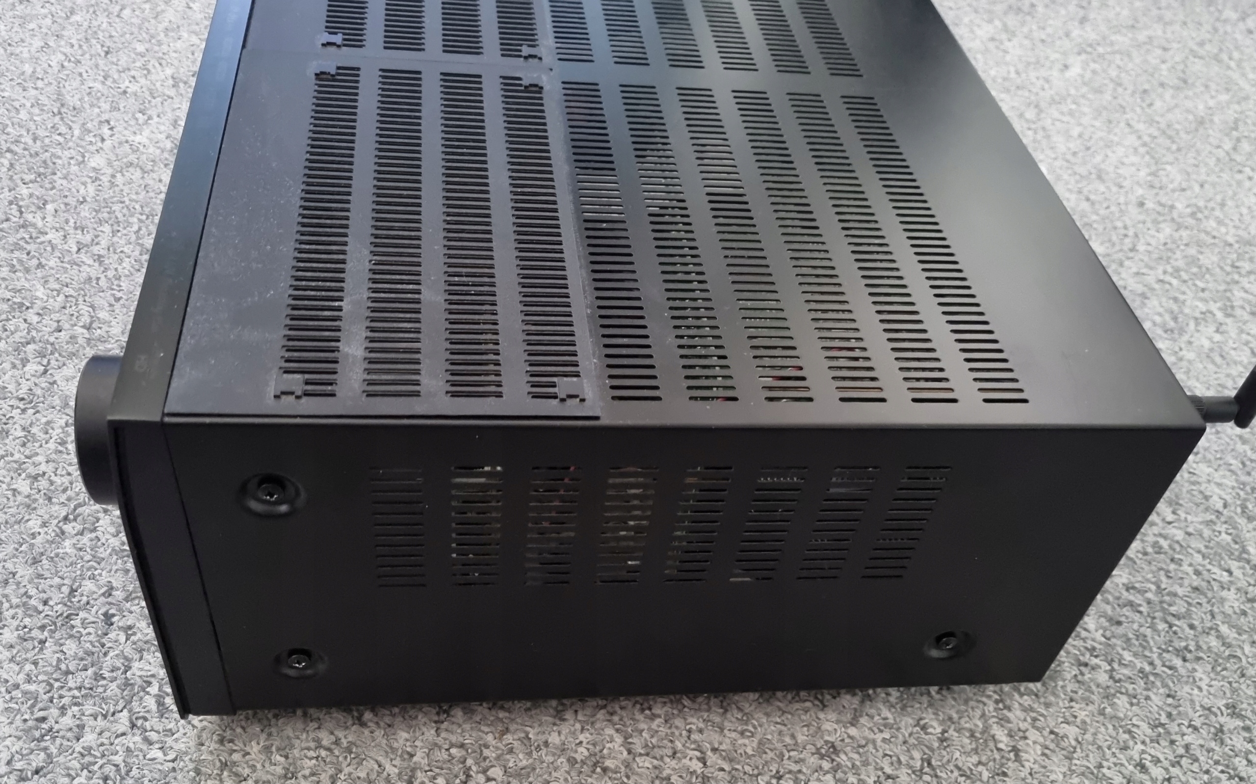 Amplituner Denon AVR X4100 czarny atmos Model AVR-X4100W