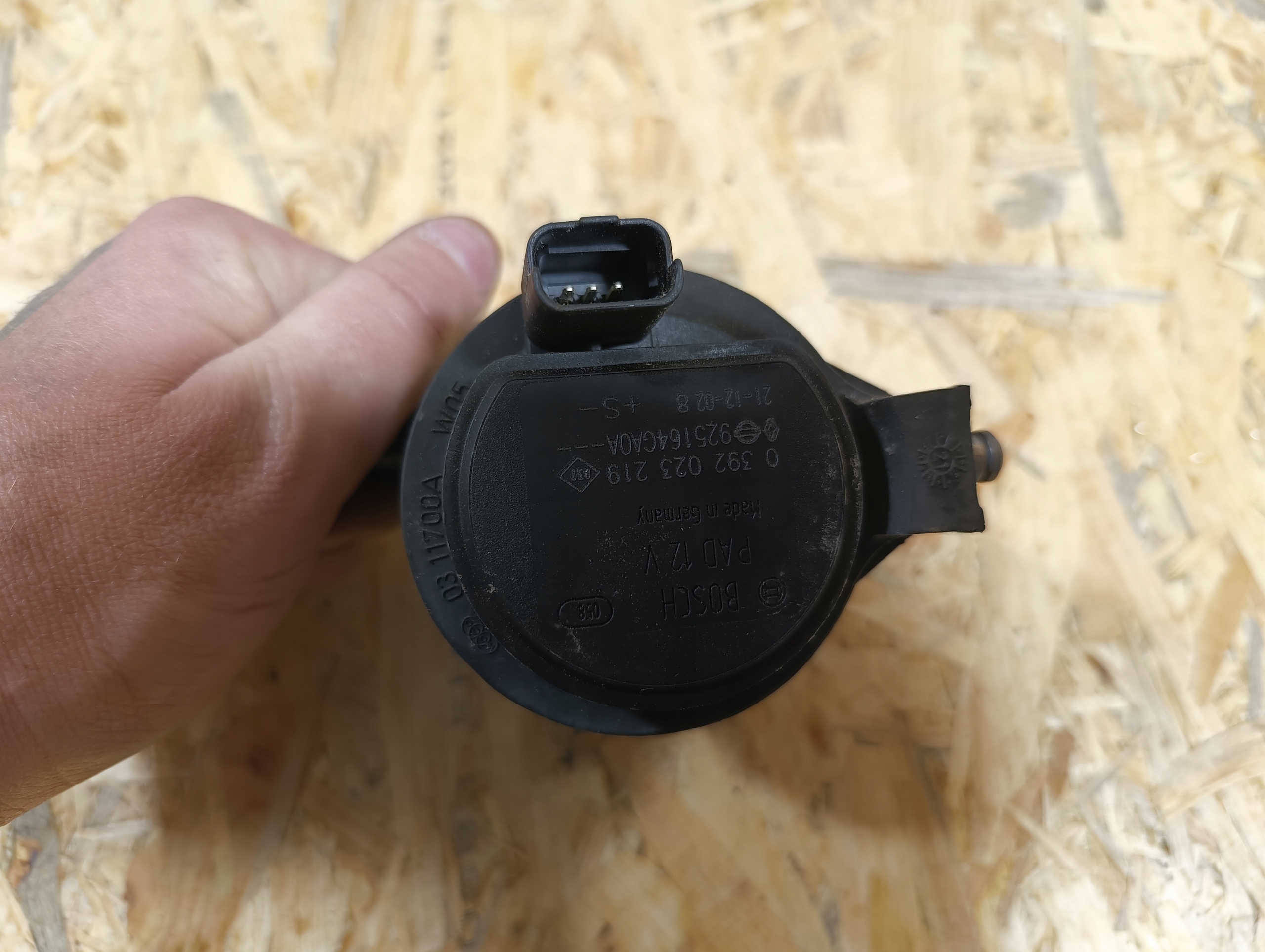 dodatna pumpa vode RENAULT 925164ga0a
