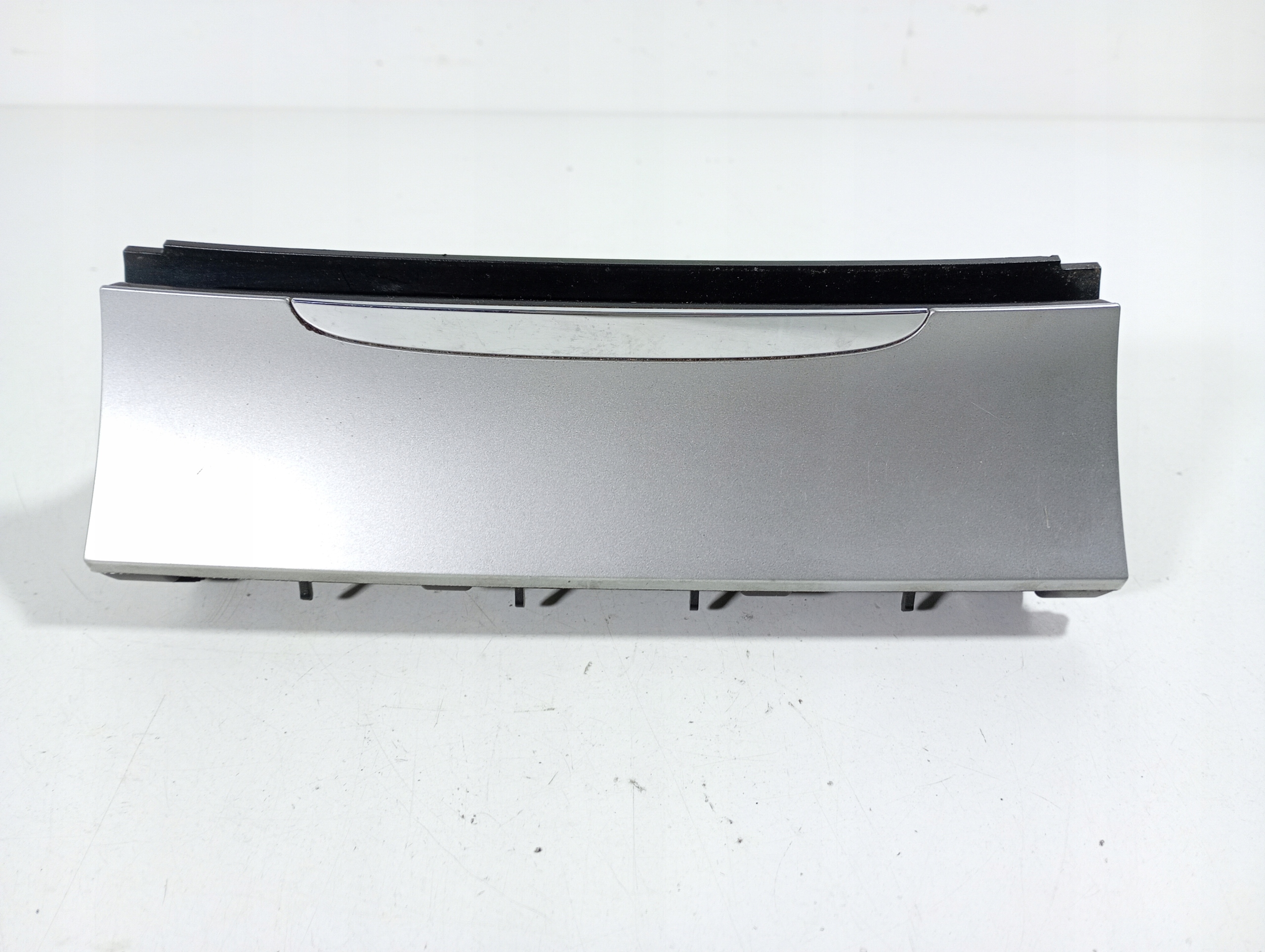 VW Passat B6 05-10 Cendrier OE 3C0863284