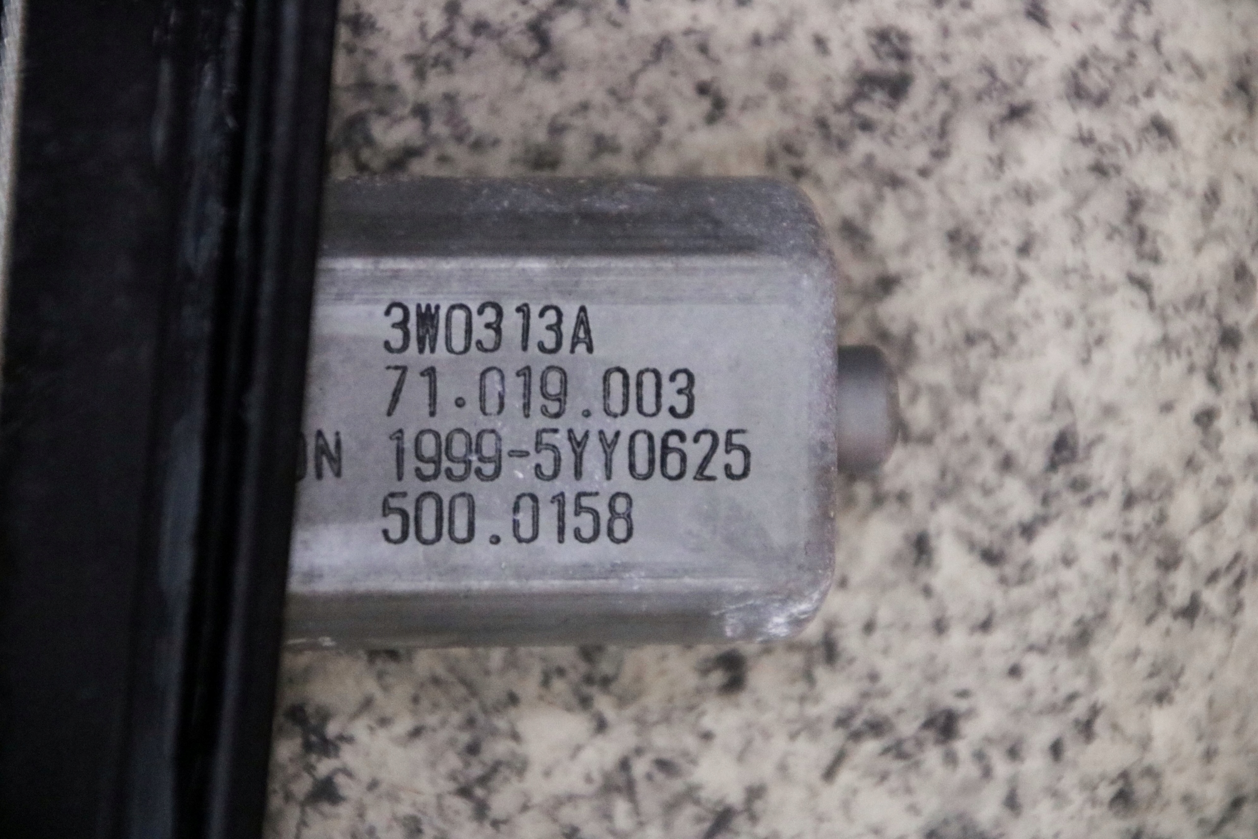 MINI F54 window regulator mechanism left rear part rear 7463495