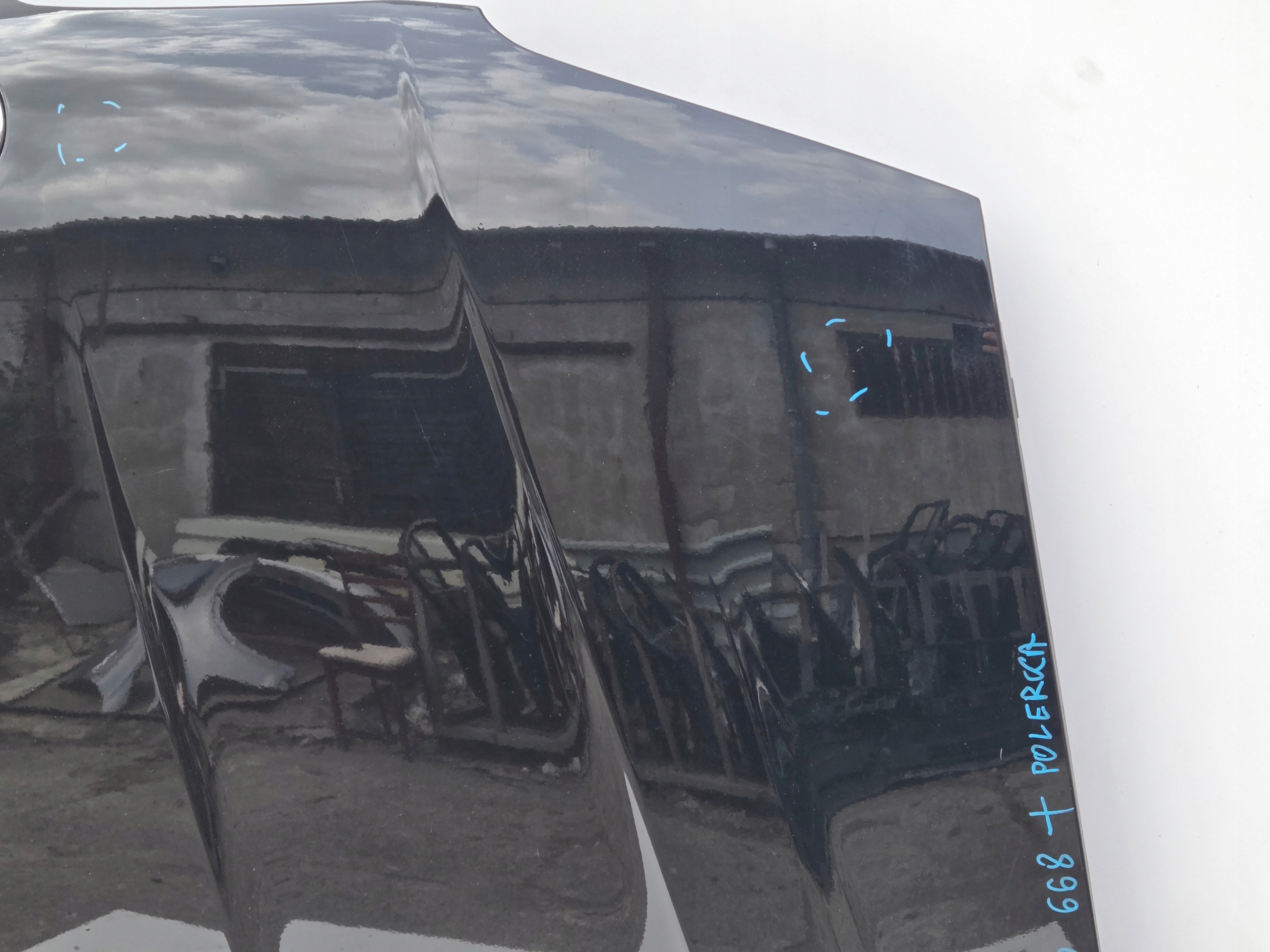 bonnet BMW X3 E83 SCHWARZ 2 668/9