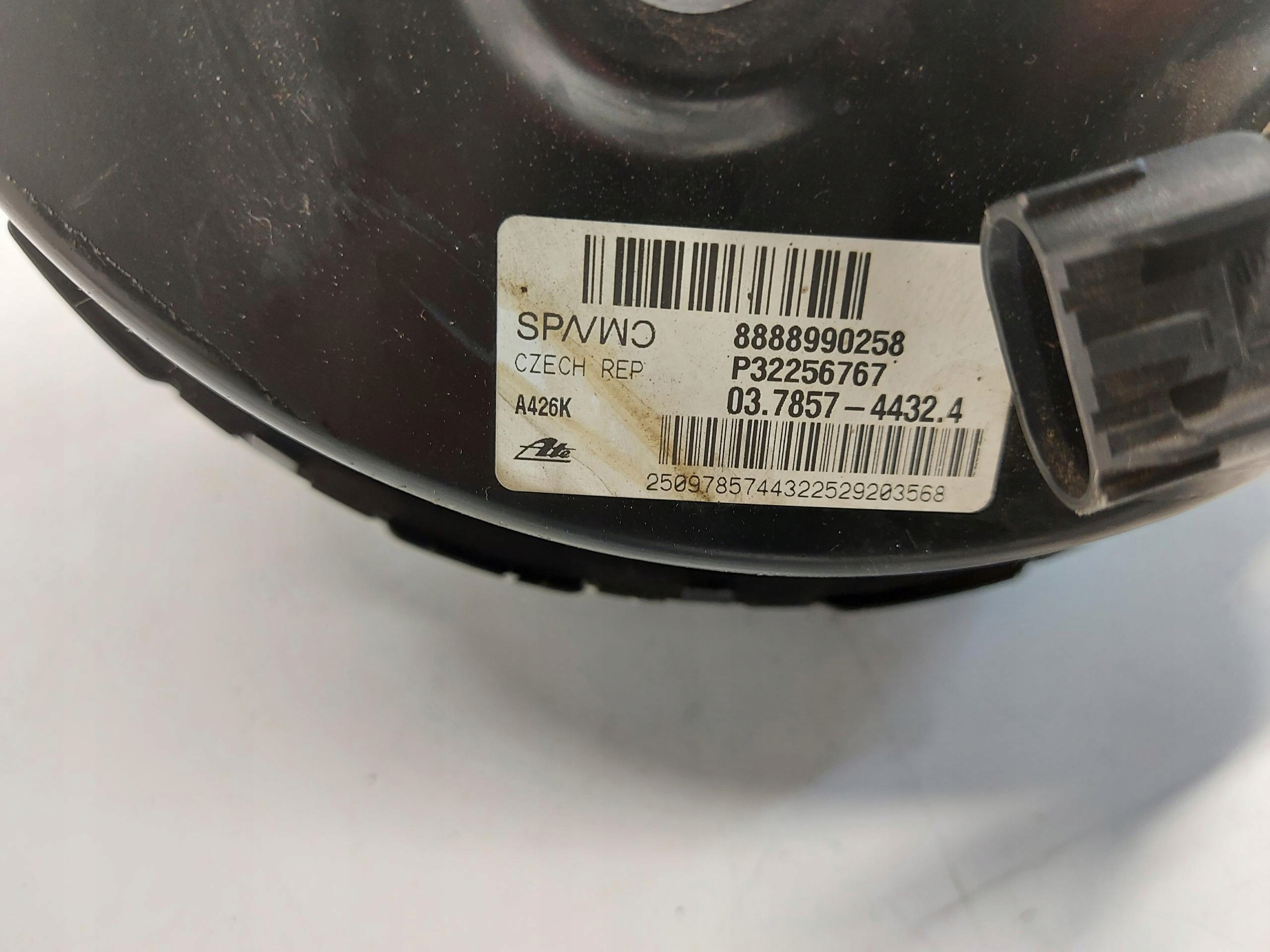 VOLVO XC40 D3 Servofreno servo 32256767
