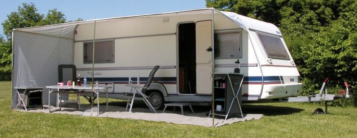 ETCT0006-04-240 - Козырек от солнца для прицепа 740-750