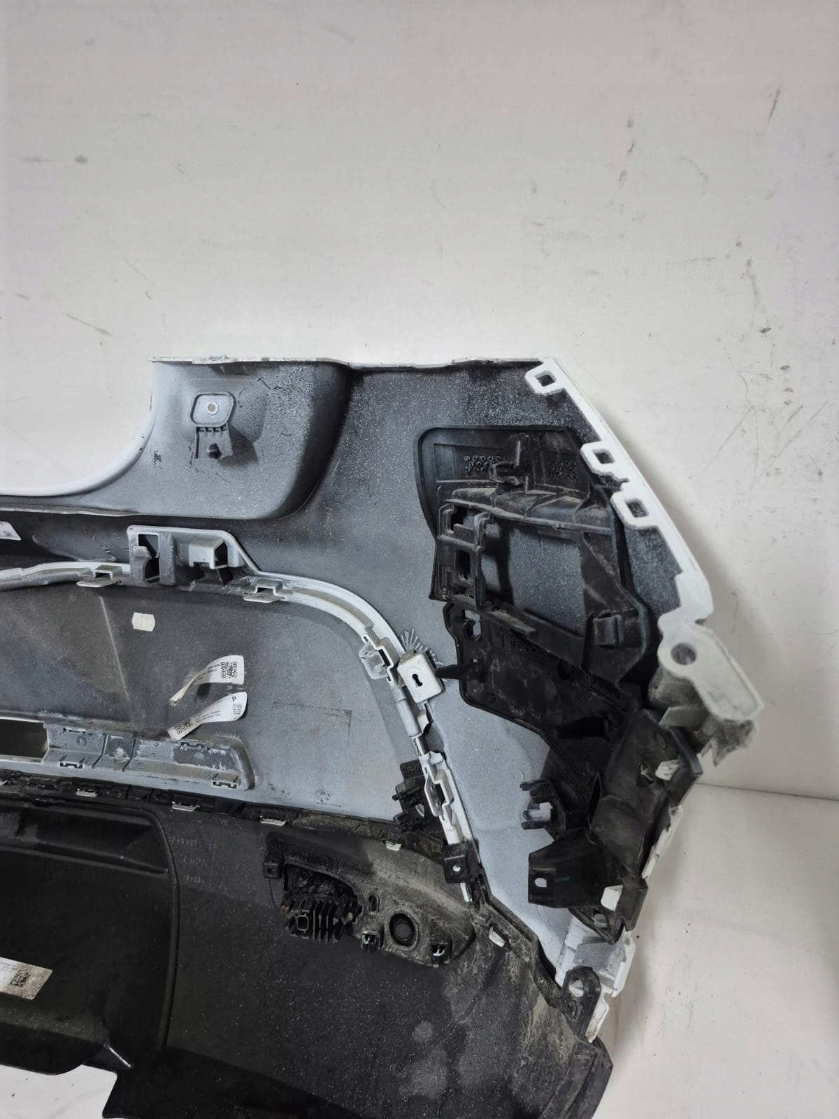 RENAULT 5 E-TECH 24- bumper rear part rear PDC 850702437R