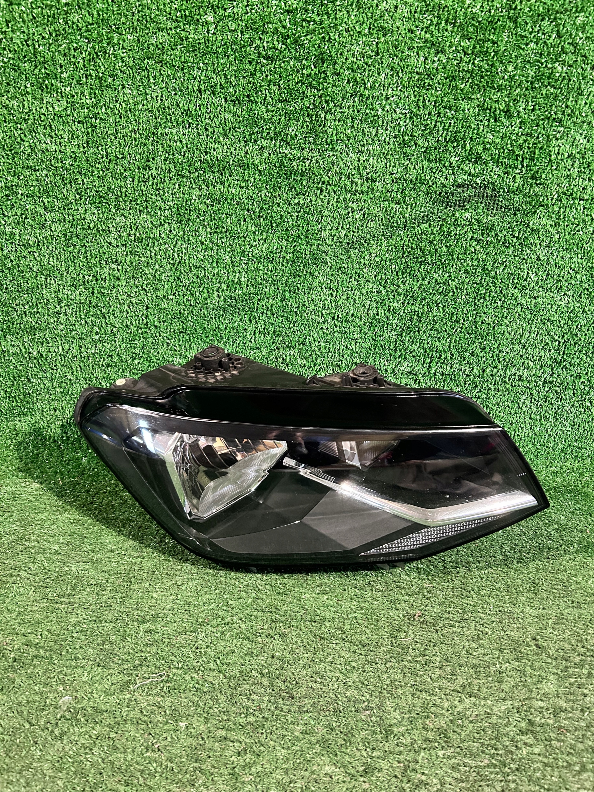 REFLEKTOR right VW CADDY 4 IV 2K1941006B 15