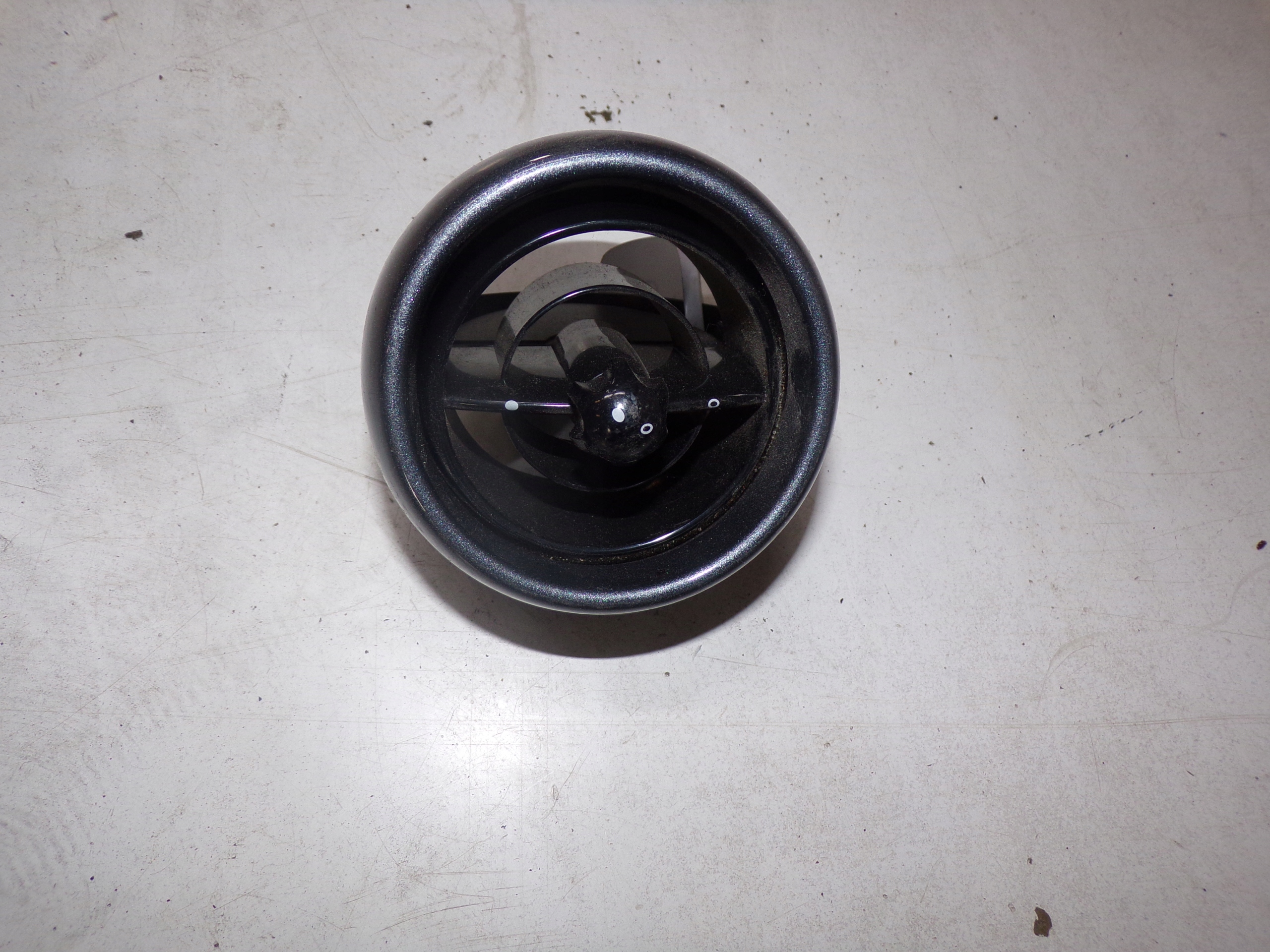 воздухозаборник жалюзи потока воздуха MINI COOPER R50