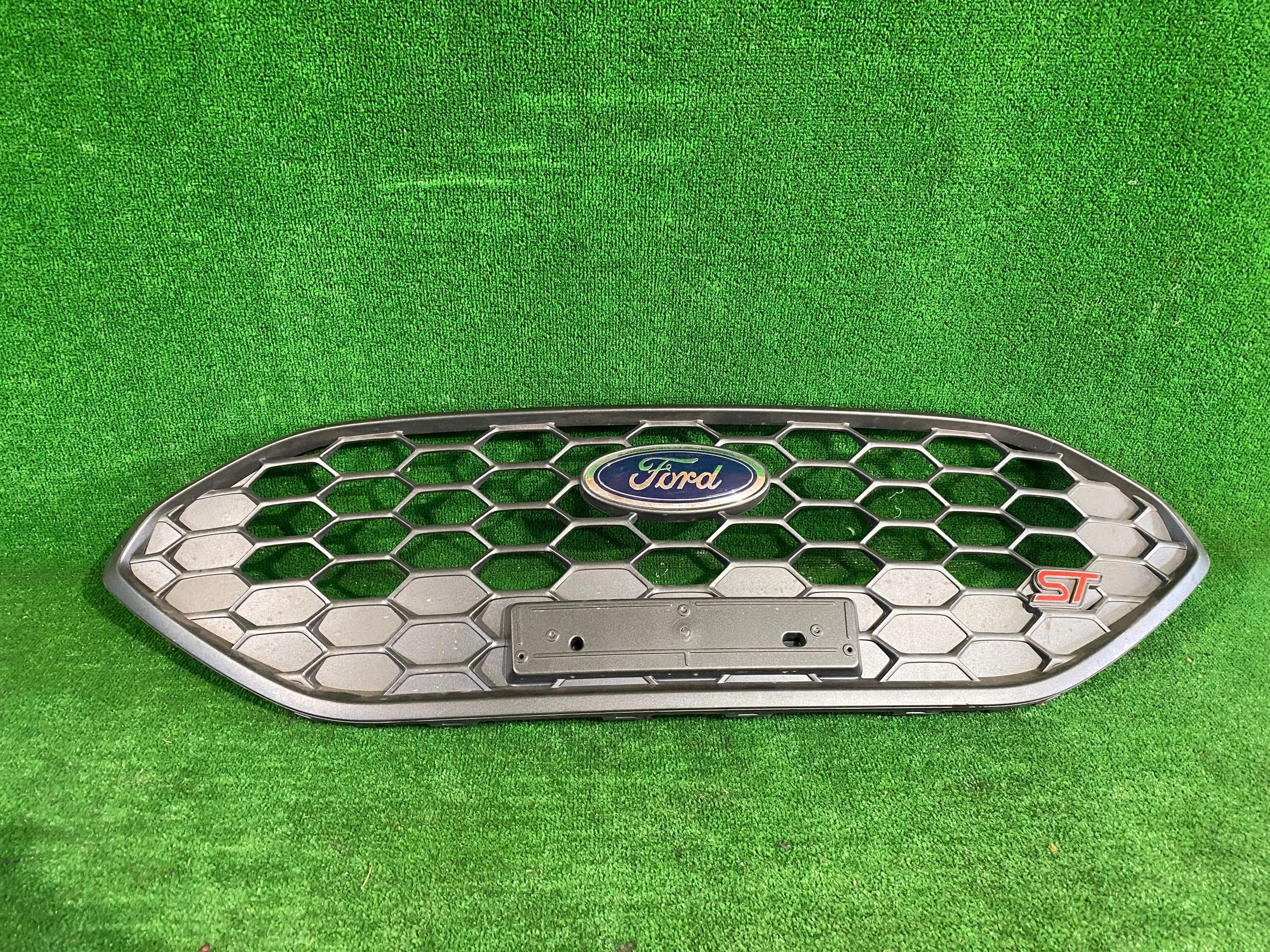 grill grille radiator FORD FOCUS MK4 LIFT ST