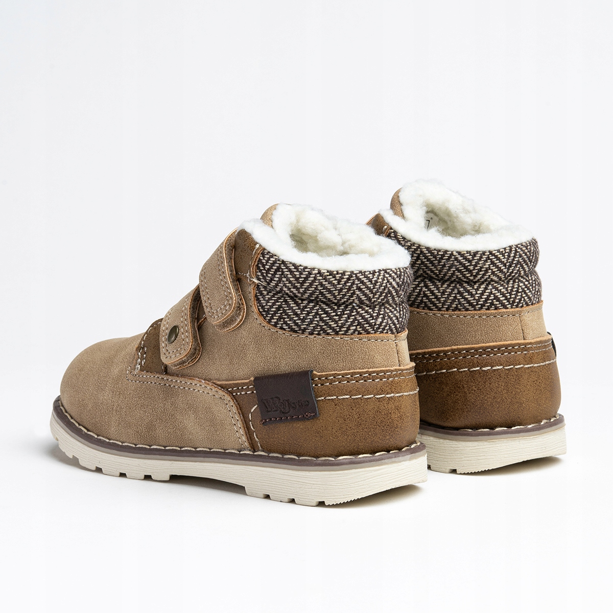 Trzewiki chłopięce OCIEPLANE trapery kożuszek BIEŻNIK RZEPY Wojtyłko 30 Materiał skóra ekologiczna