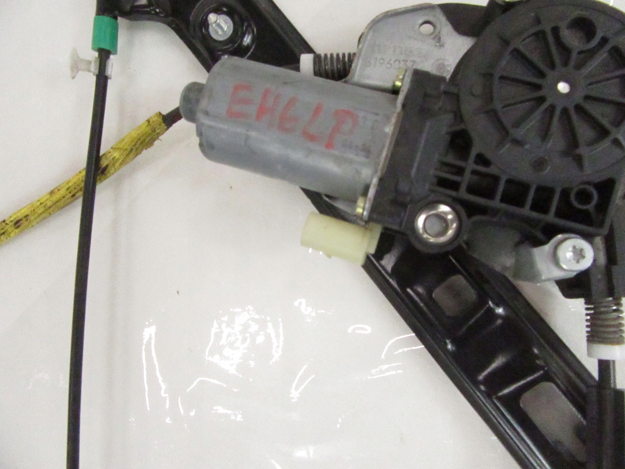 window regulator left front driver´s BMW 3 e46 sedan KOMBI
