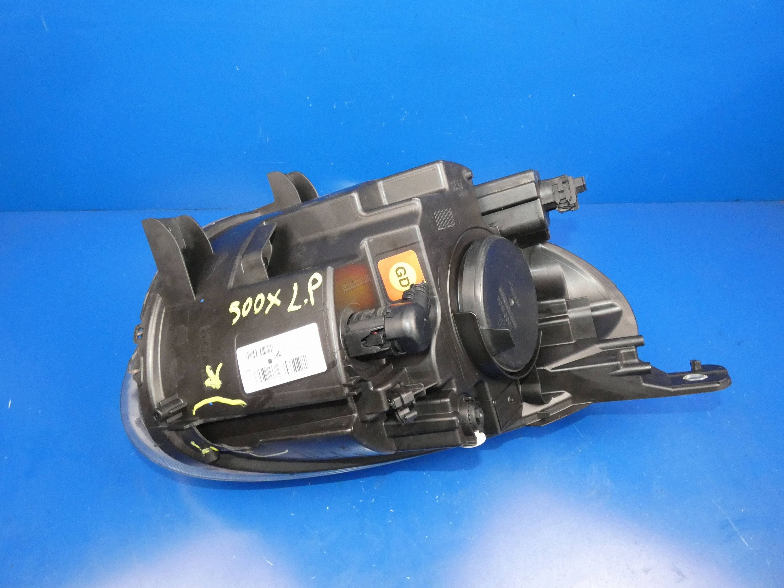 FIAT 500X light left front front WERSJA ANGIELSKA
