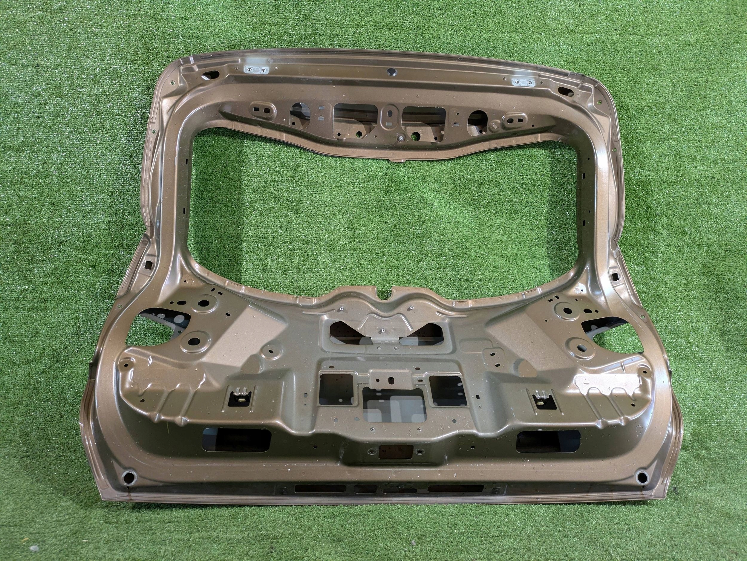 boot doors rear part boot RENAULT KADJAR 16- NR.228