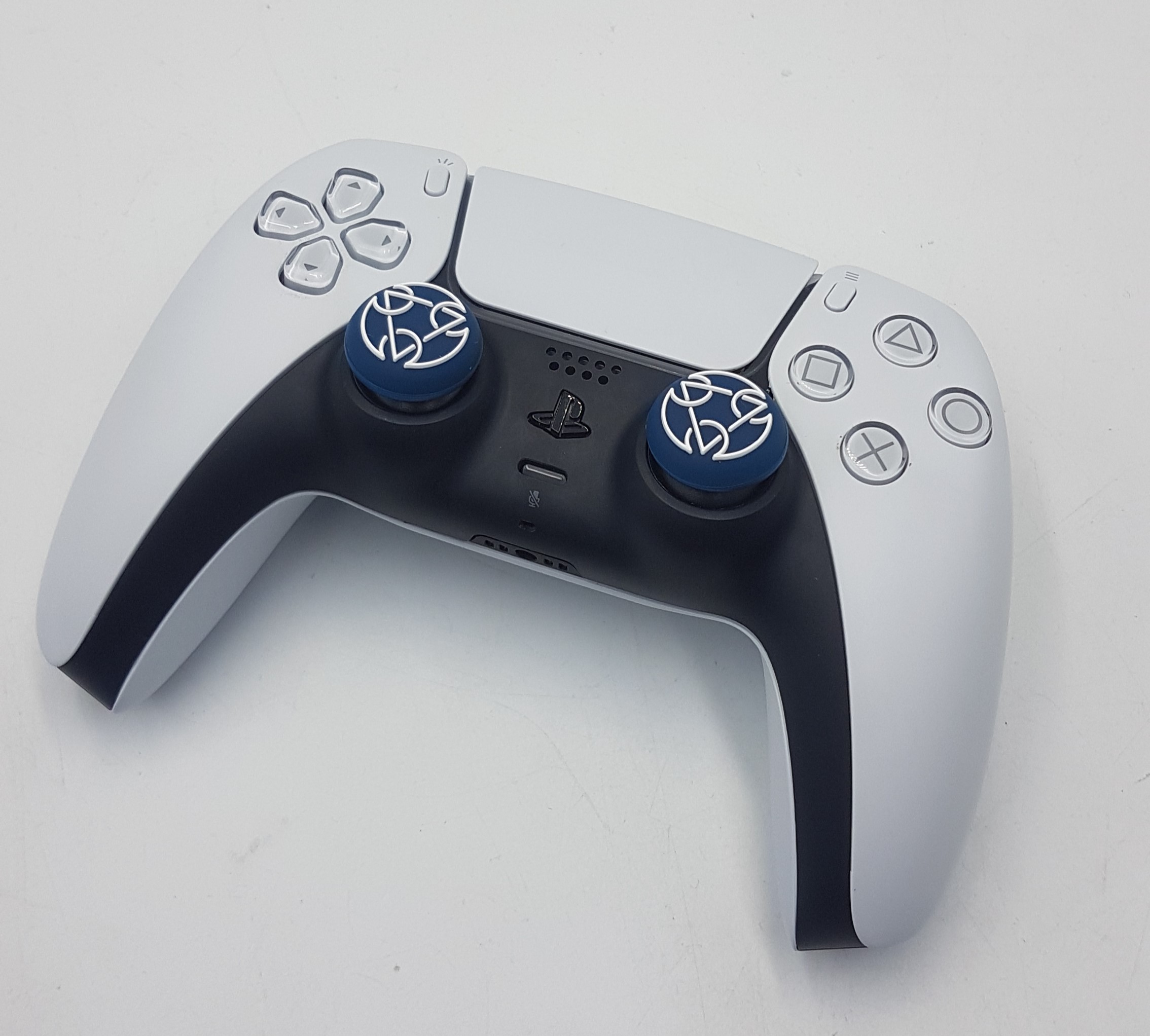 Nakładki gripy gumki analogi pada PS4 PS5 XBOX ONE Waga produktu z opakowaniem jednostkowym 0.01 kg