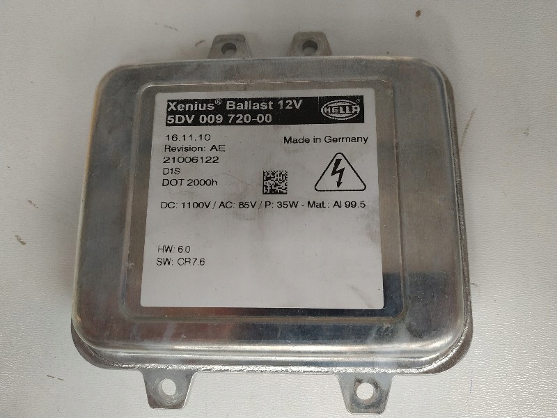 PRZETWORNICA NAPIĘCIA LAMP KSENONOWYCH HELLA 5DV Producent części Hella