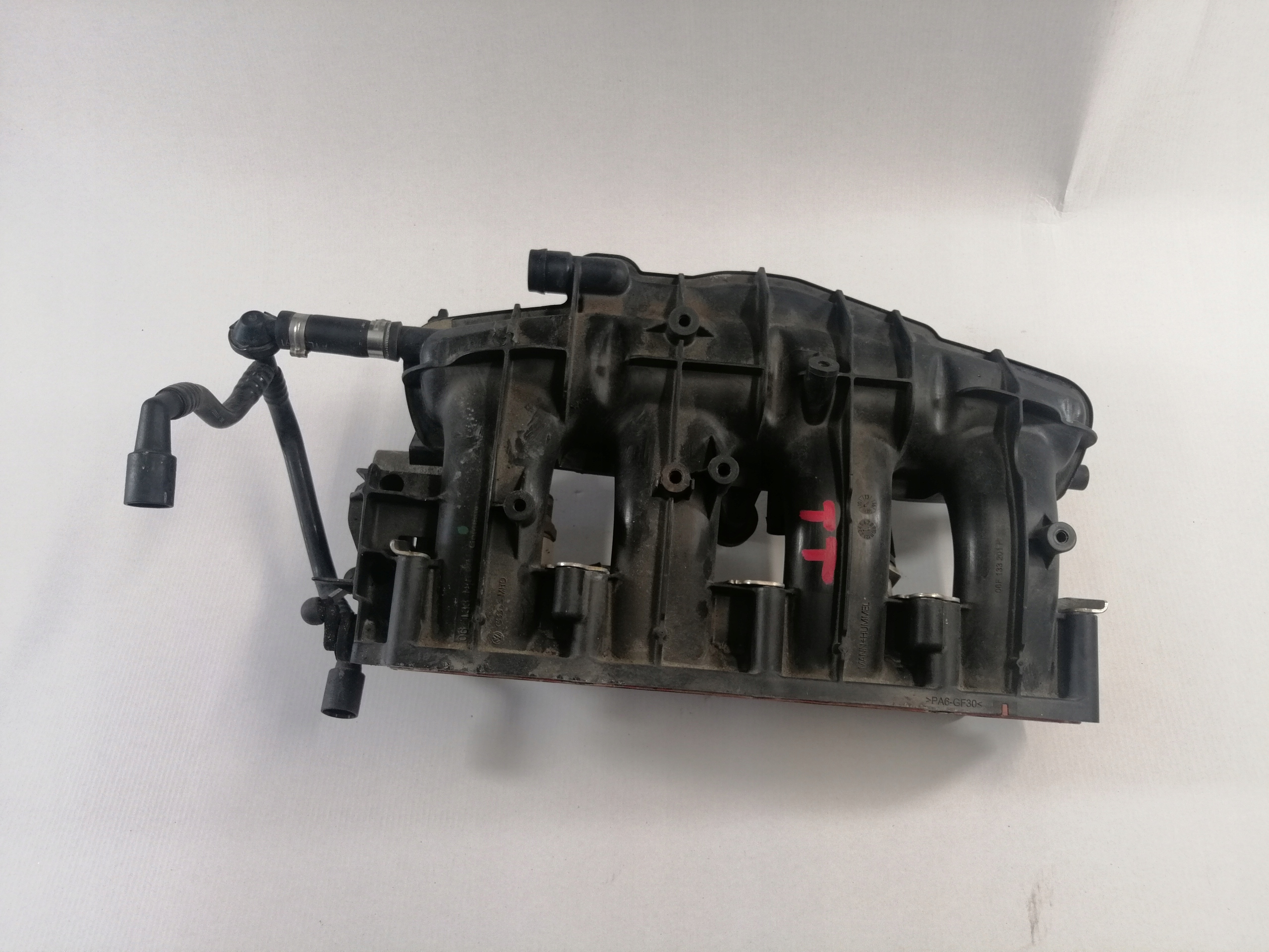 Audi TT 8J intake manifold 06F133192L