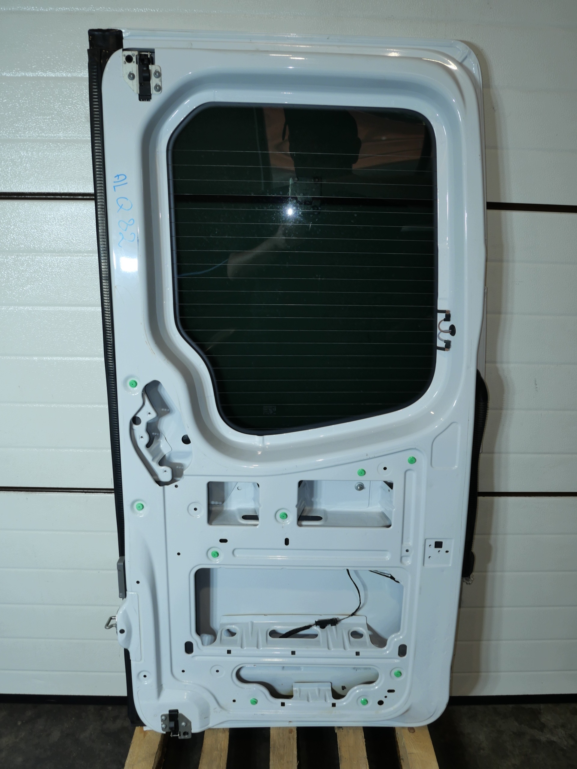 door left rear part window MERCEDES SPRINTER 906