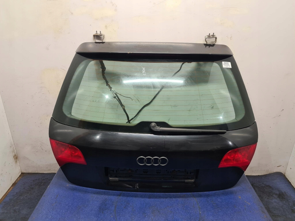 AUDI A4 B7 KOMBI TYLNA KLAPA BAGAŻNIKA