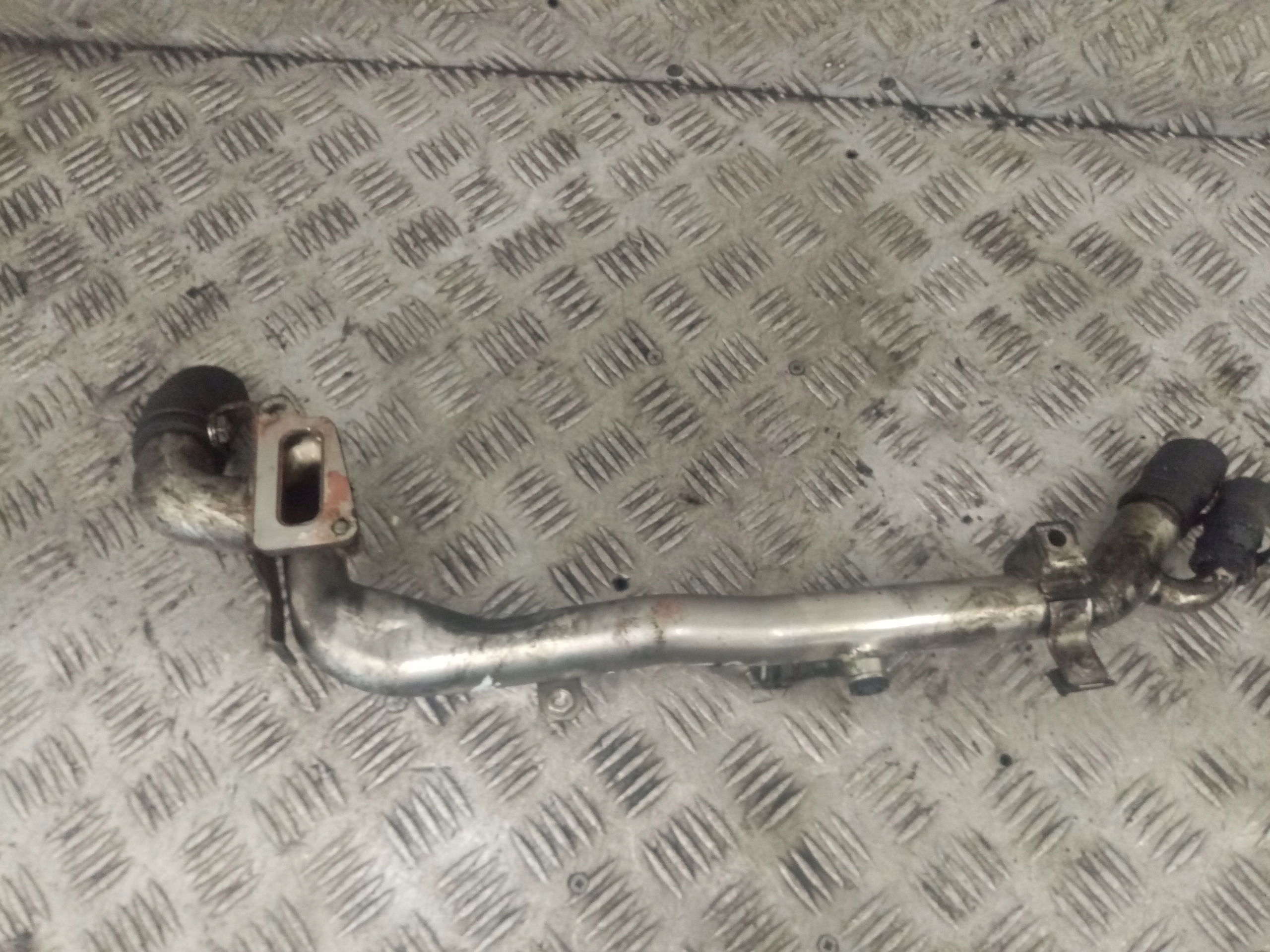 MAGISTRALA vode WODNA OPEL VECTRA C 1.9 CDTI