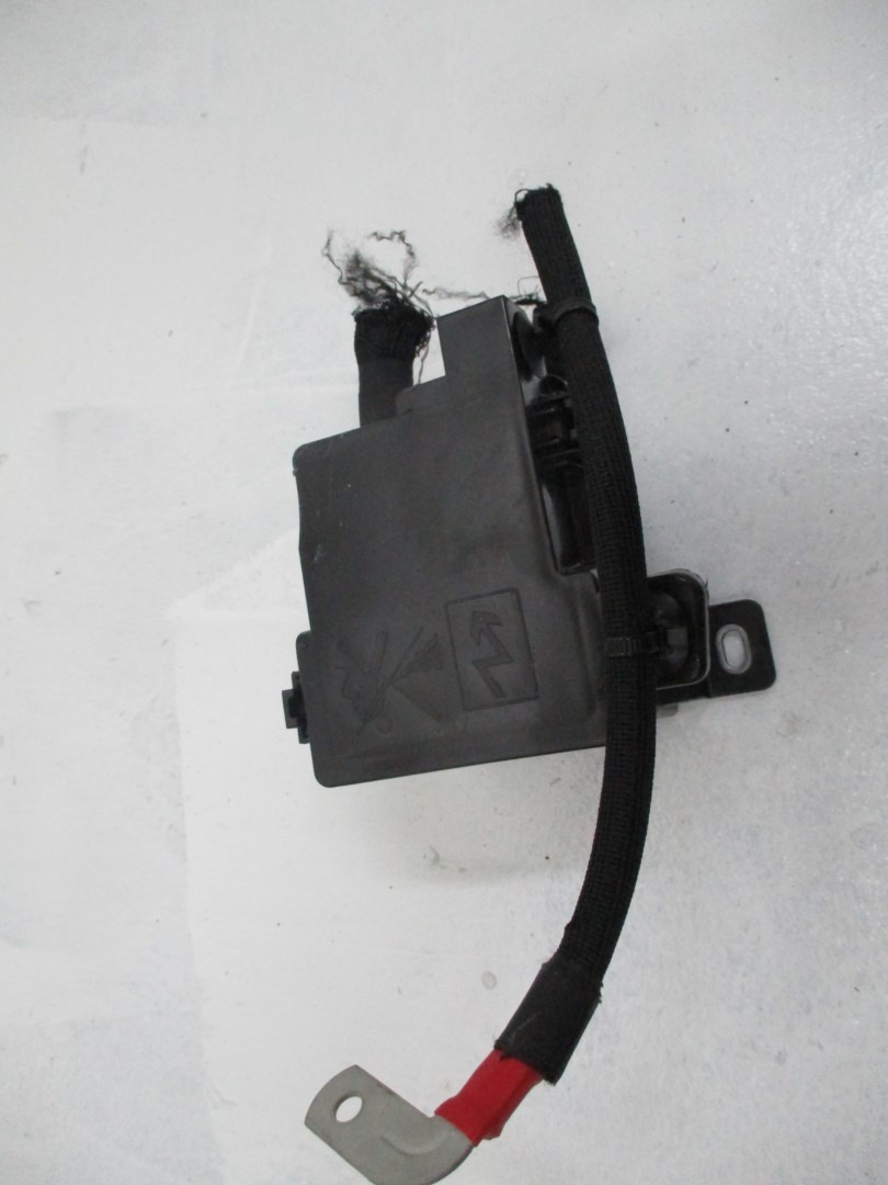 MODULE FUSIBLES RENAULT CAPTUR 252360794R