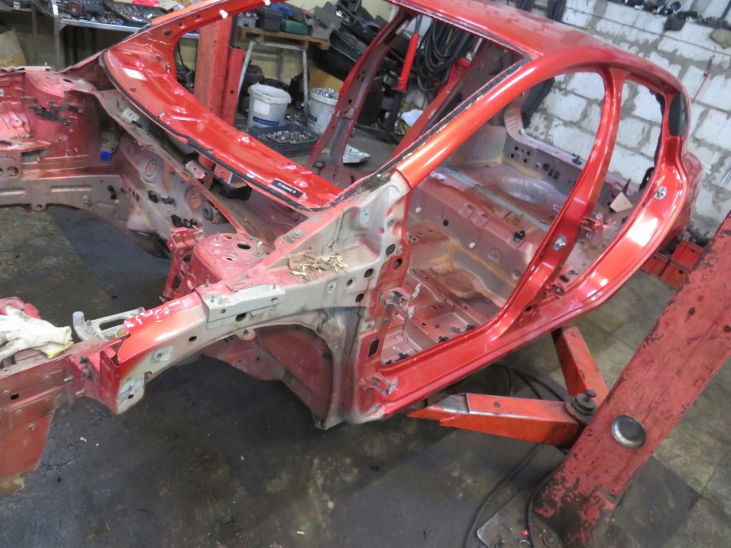 ПОРОГ СТОЙКИ ЛЕВАЯ СТОРОНА CLIO IV