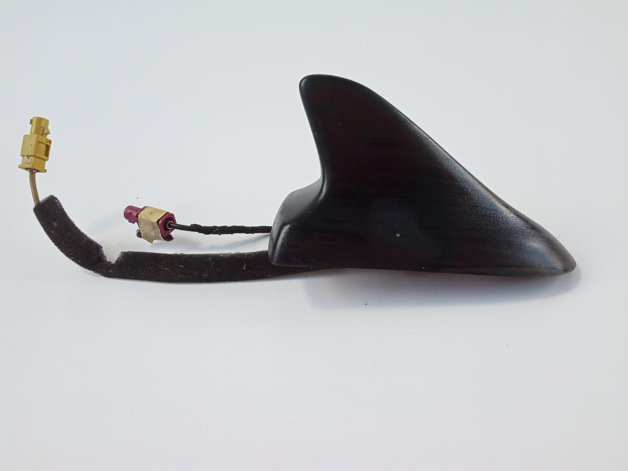 CHEVROLET CAMARO V 2010+ 10-15 ANTENA RADIA DACHOWA PŁETWA 92237380