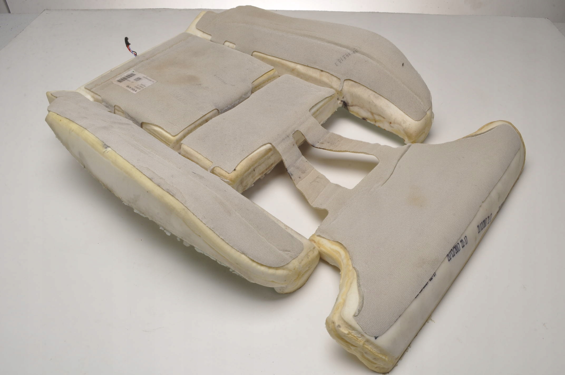 VOLVO S90 V90 V60 S60 нагревательный коврик 32206451