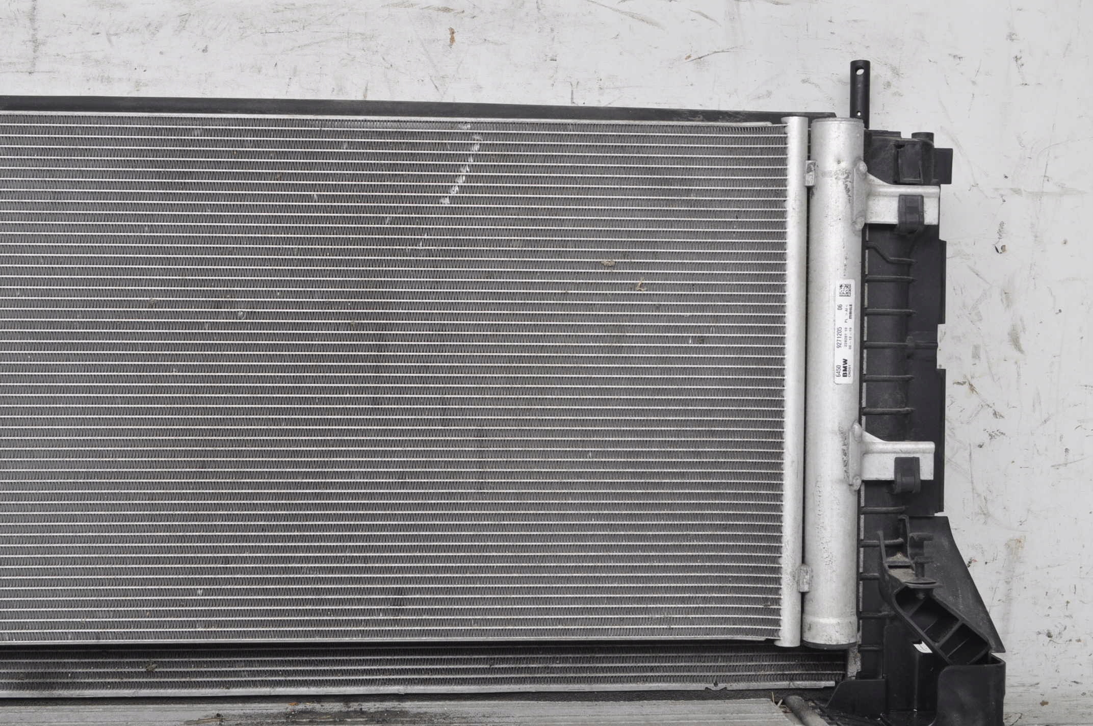 BMW 1 F40 118i 1.5 CHŁODNICE KOMPLET 8645860 7636071 9271205 8645782 Producent części BMW