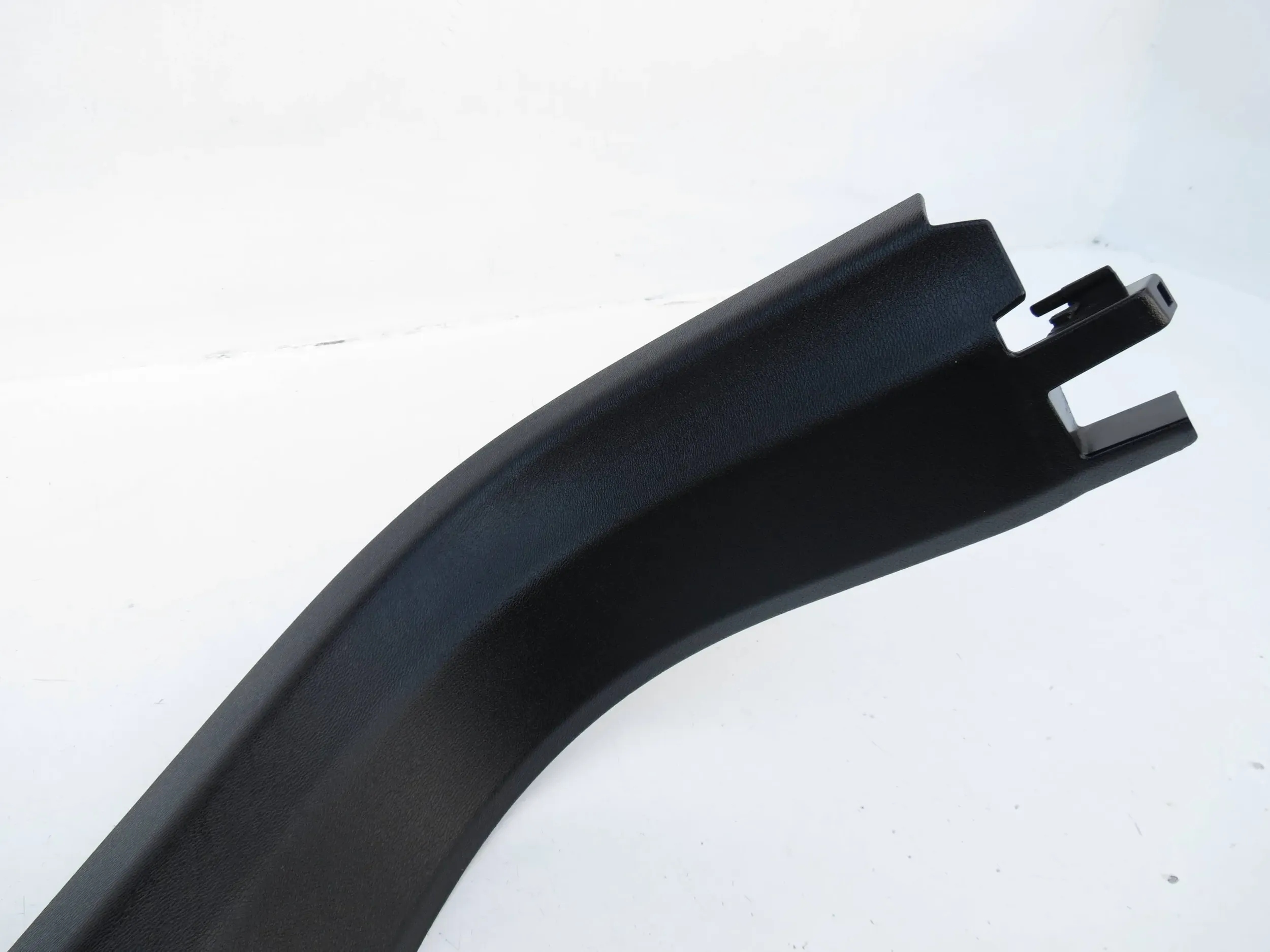 moulding cap cover of the threshold threshold right VOLVO XC60 II 17