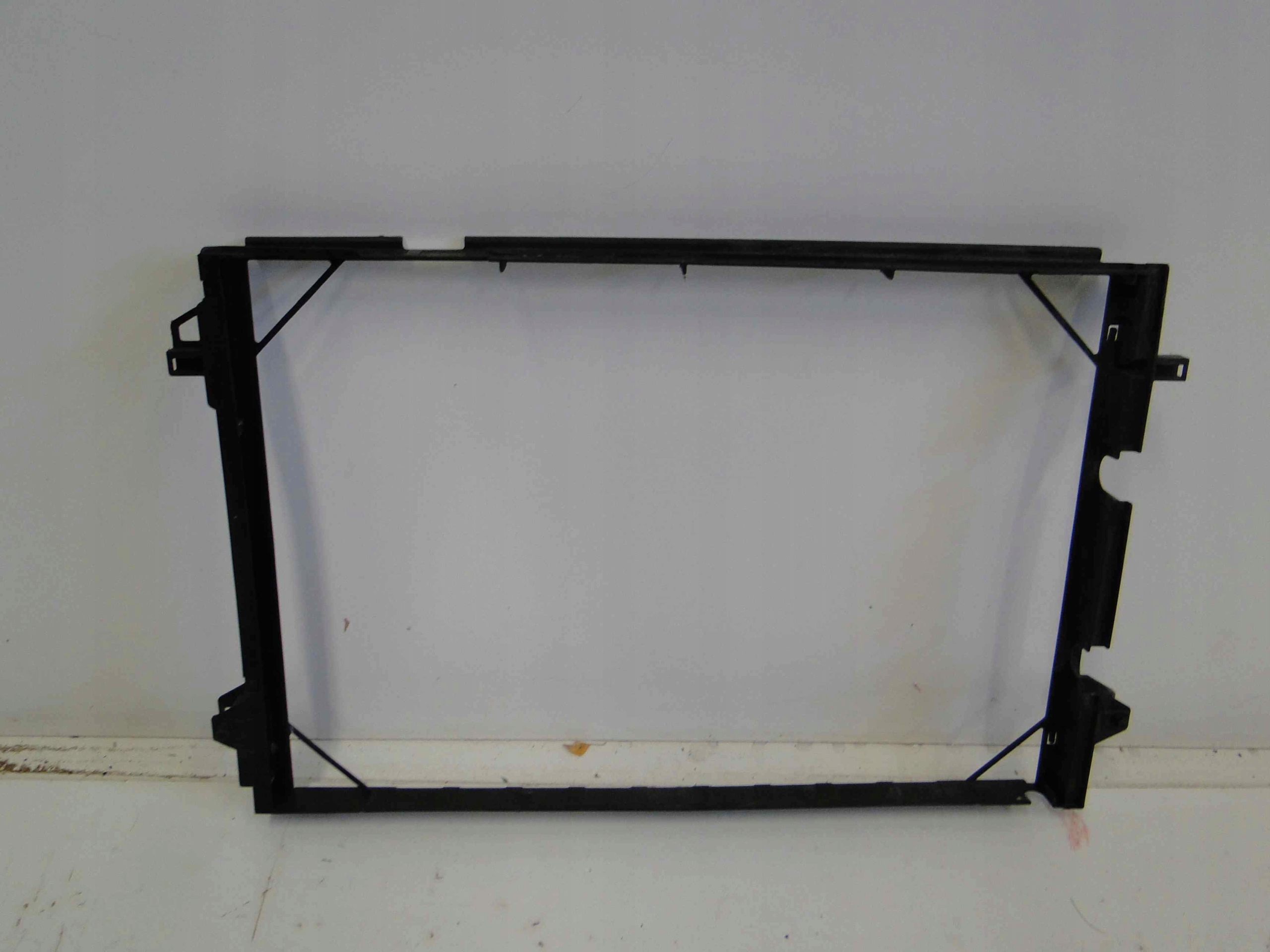 A1975050041 - MERCEDES CLS 218 РАМА РАДИАТОРА NT 63 AMG