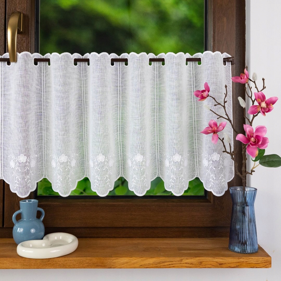 Vitrážová Záclona Výšivka. Našité Květiny, Imitace LNU-123 cm šířka x 40 cm výška